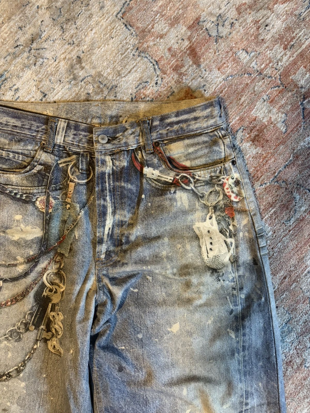 Acne Studios acne studios trompe l'oeil print keychain baggy jeans Size US 32 / EU 48 - 3 Thumbnail