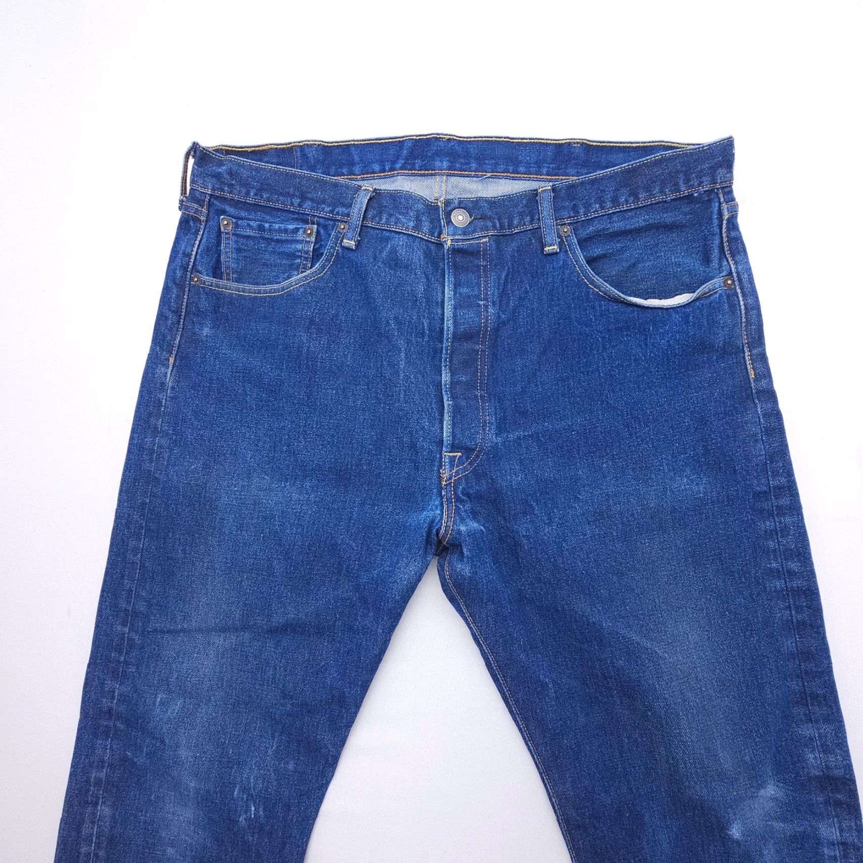 Levi's VINTAGE Levi's 501 Jeans Men 38 x 30 Dark Wash Denim Button Fly Regular Fit Blue 501 Series Classic American Mens Size US 38 / EU 54 - 3 Thumbnail