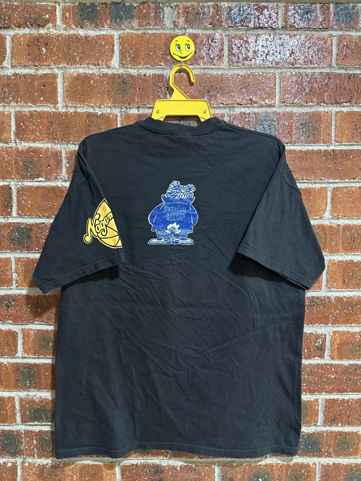 Japanese Brand Vintage Big Bear Sports Club Nike Tee Size US L / EU 52-54 / 3 - 11 Thumbnail