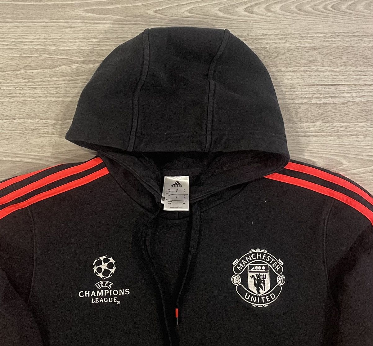 Adidas Adidas 2015 Manchester United Sweater Champions Men’s Small Size US S / EU 44-46 / 1 - 2 Thumbnail