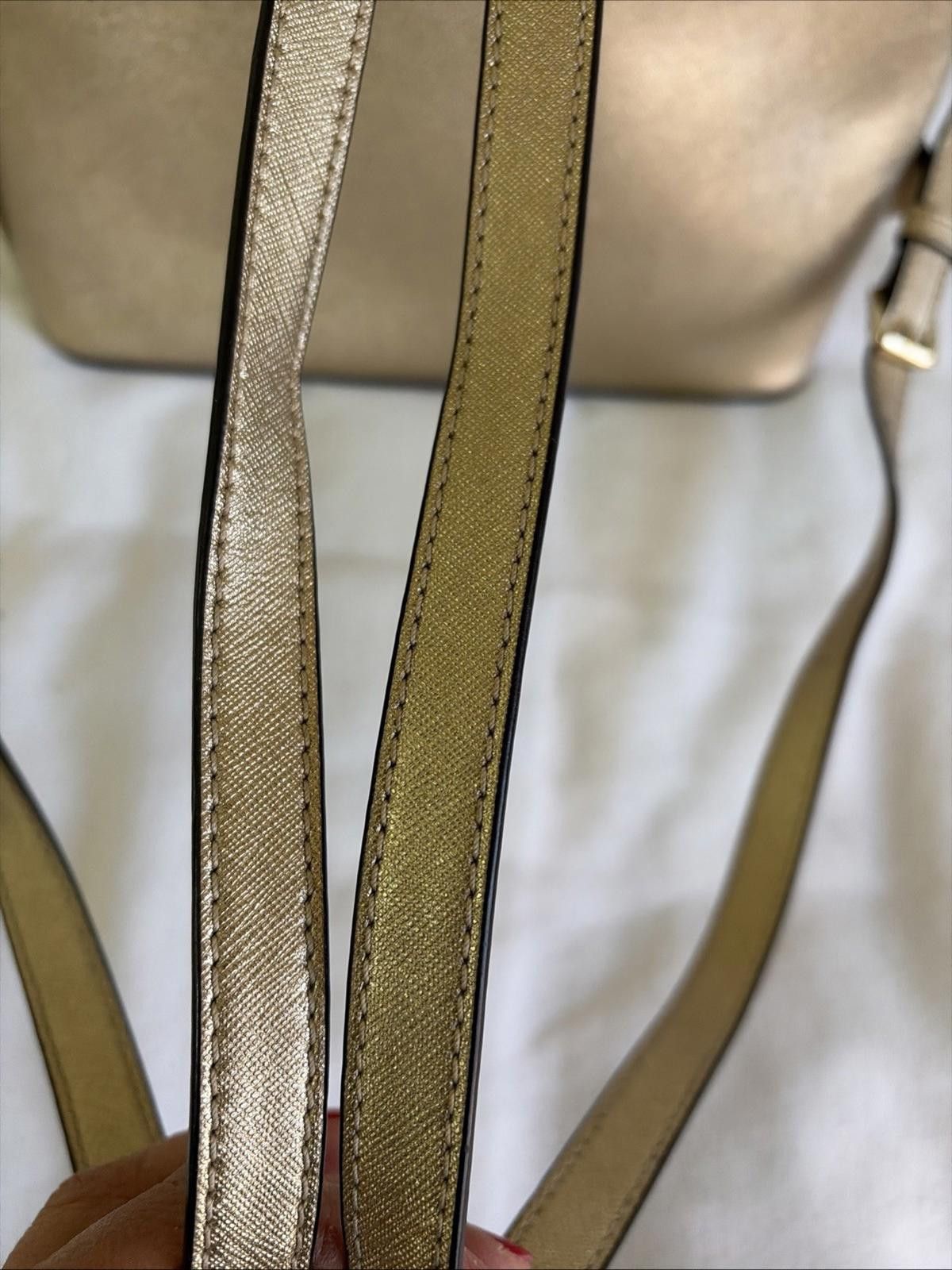 Michael Kors Michael Kors Signature Cream/Gold Backpack Size ONE SIZE - 5 Thumbnail