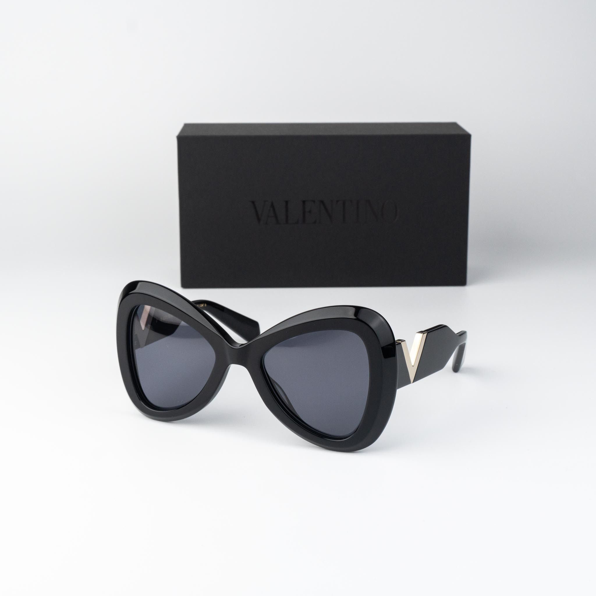 Valentino VLS 118A 55 GLD BLK V-Glassliner Sunglasses New Authentic Valentino Valentino Women Sunglasses V - GLASSLINER VLS-118A  main image 3