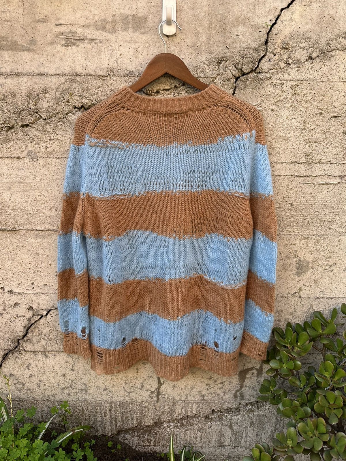 Acne Studios RARE GRAIL Acne Studios Italian distressed Kurt cobain knit Size US M / EU 48-50 / 2 - 4 Thumbnail