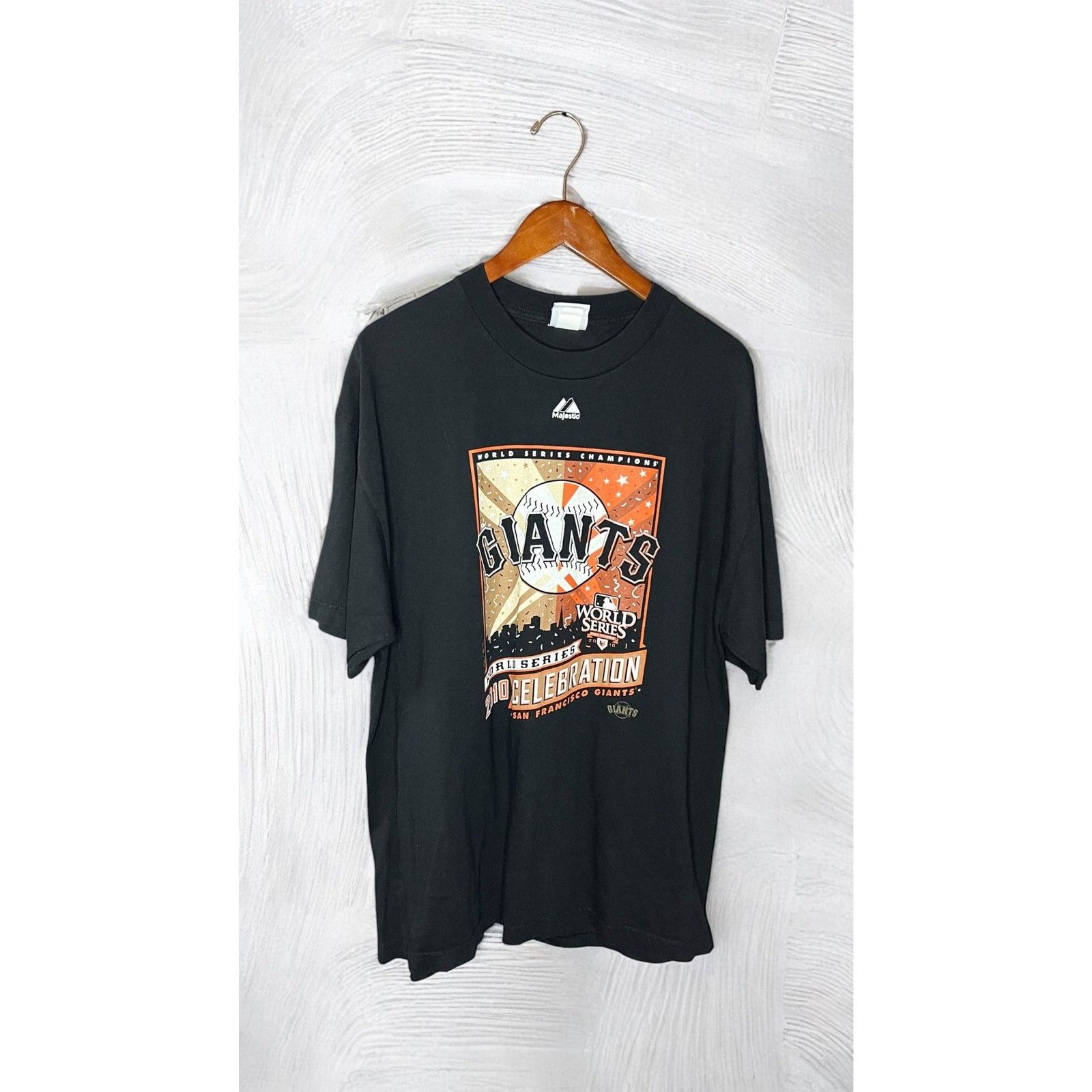 Majestic San Fransisco Giants (2010 World Series) Size US XL / EU 56 / 4 - 1 Thumbnail