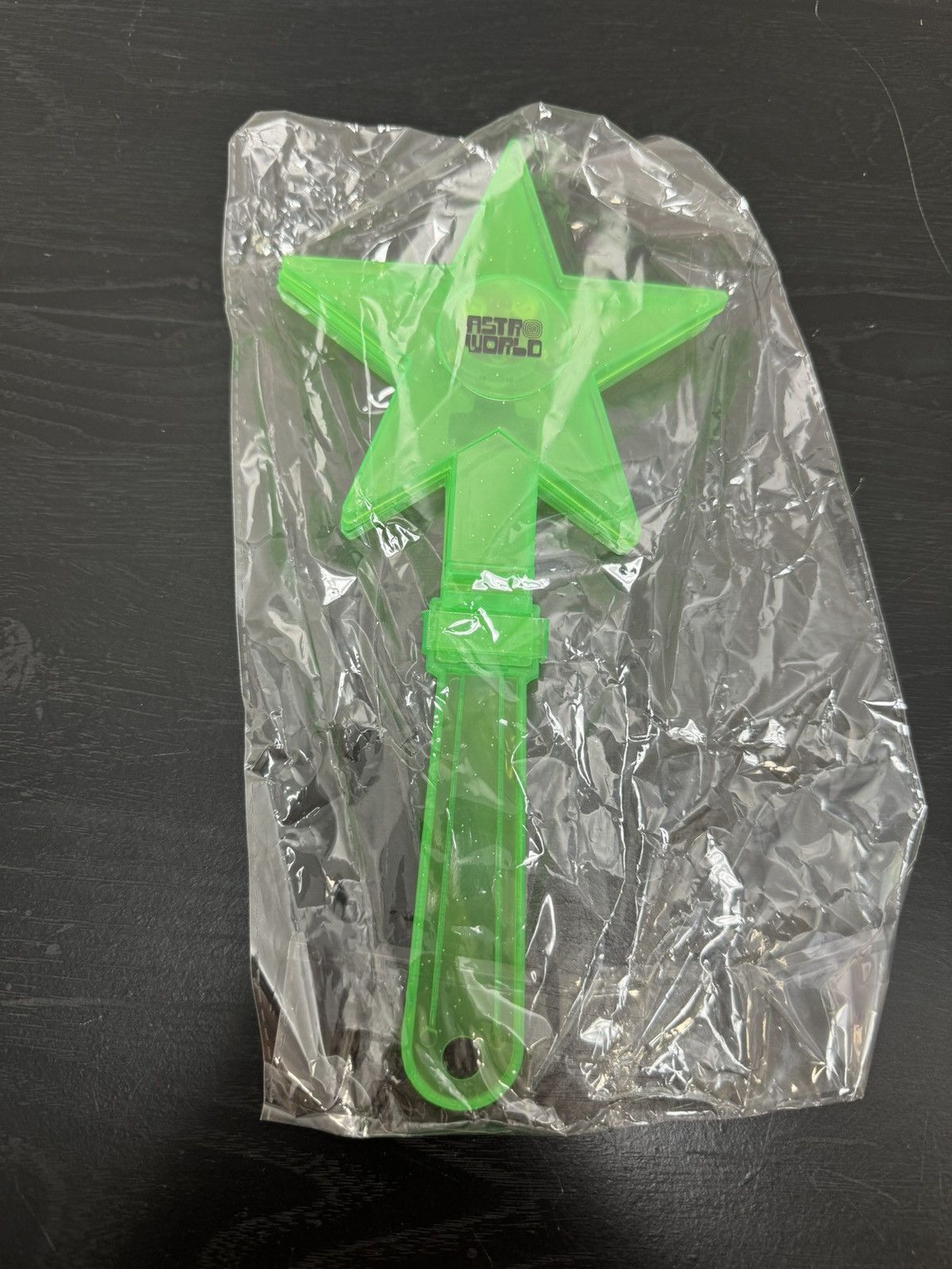 Travis Scott Astro wrld neon green star clapper Size ONE SIZE - 1 Thumbnail