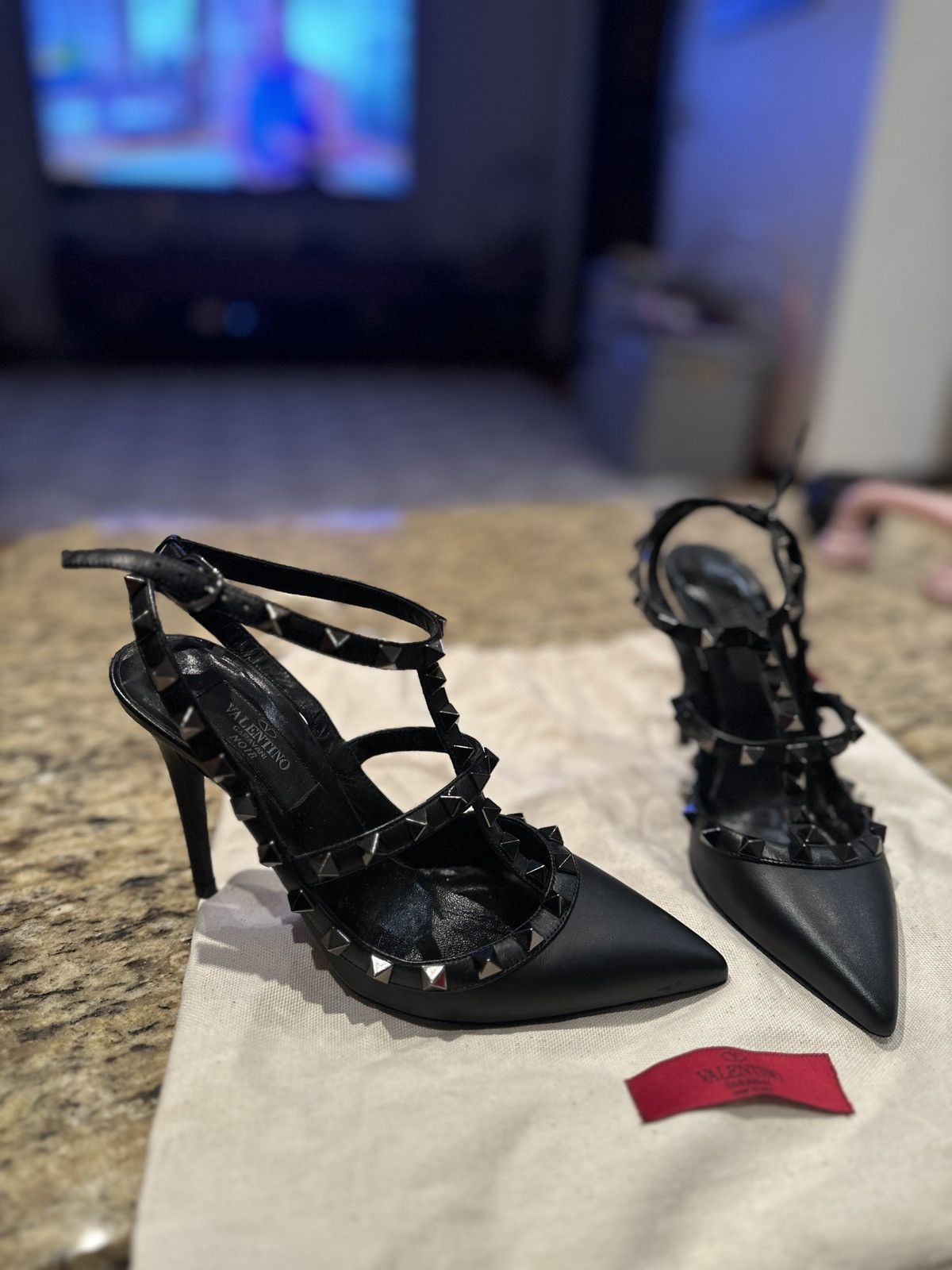 Valentino Valentino Garavani Patent Rockstud Caged Pumps 100 MM Size US 5 / IT 35 - 1 Thumbnail