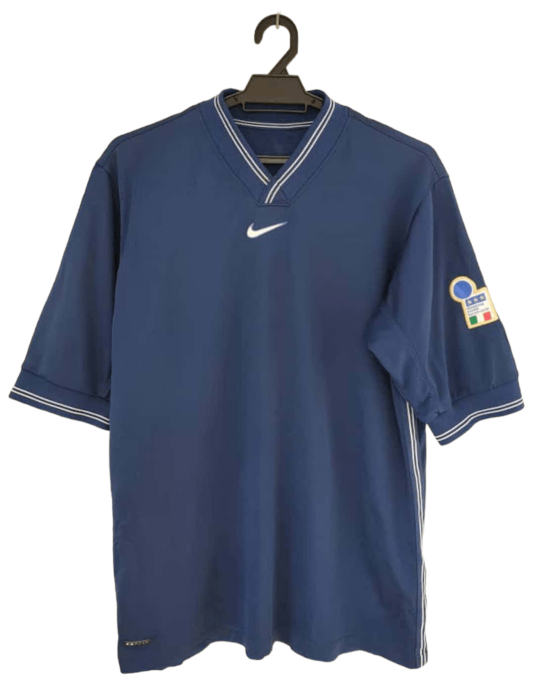 image of Fifa World Cup x Nike 1997/98 VTG Nike Center Swoosh Italy Jersey in Navy Blue (Size Medium)