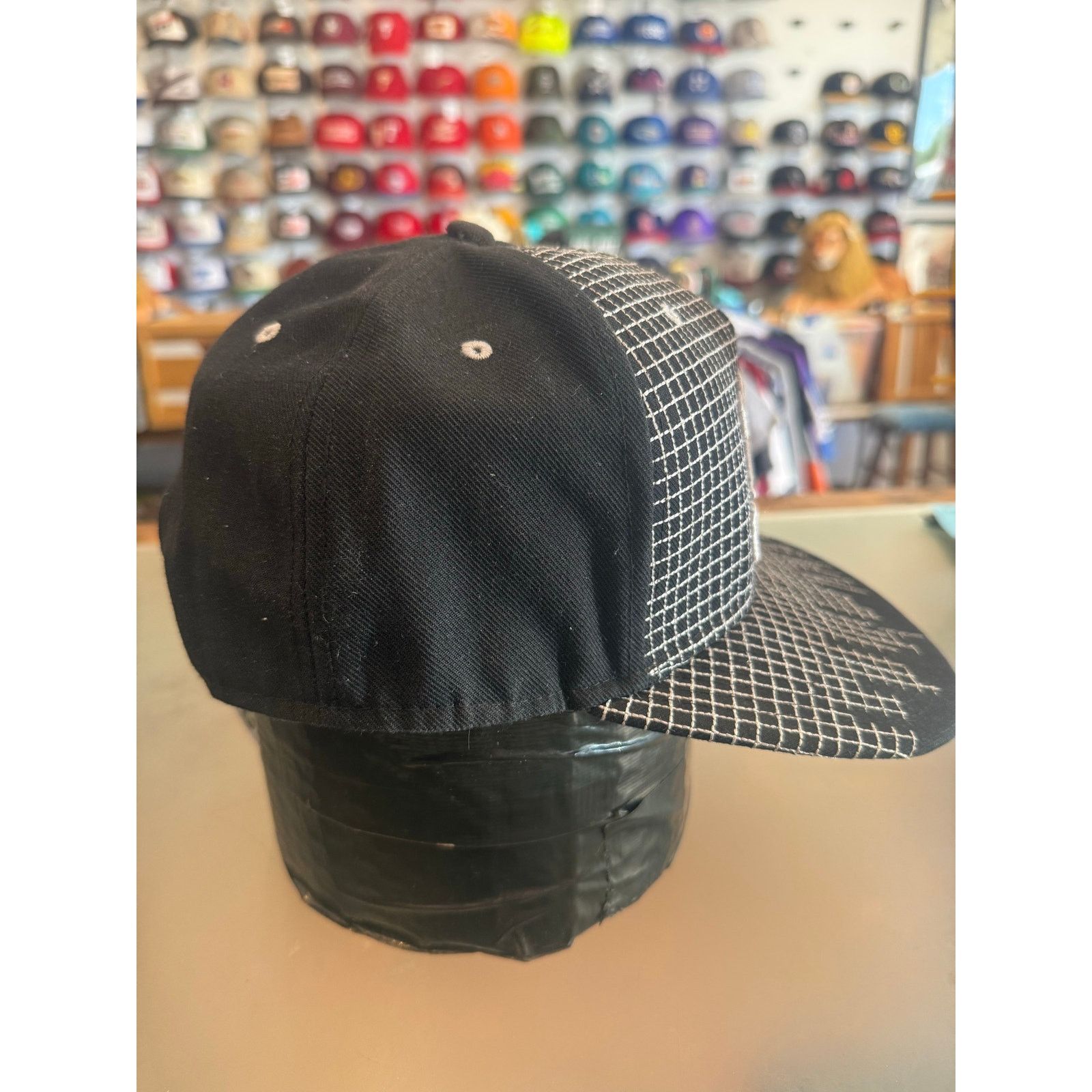 Nike Air Jordan Jumpman Hat Black Snapback Chicago Skyline Size ONE SIZE - 2 Thumbnail