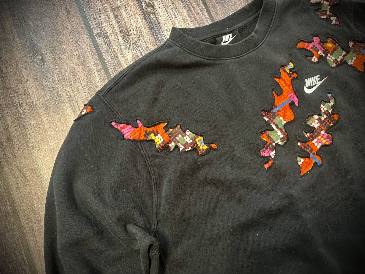 Nike Nike Custom Sweatshirt Vintage 90s Reworked Size US M / EU 48-50 / 2 - 3 Thumbnail