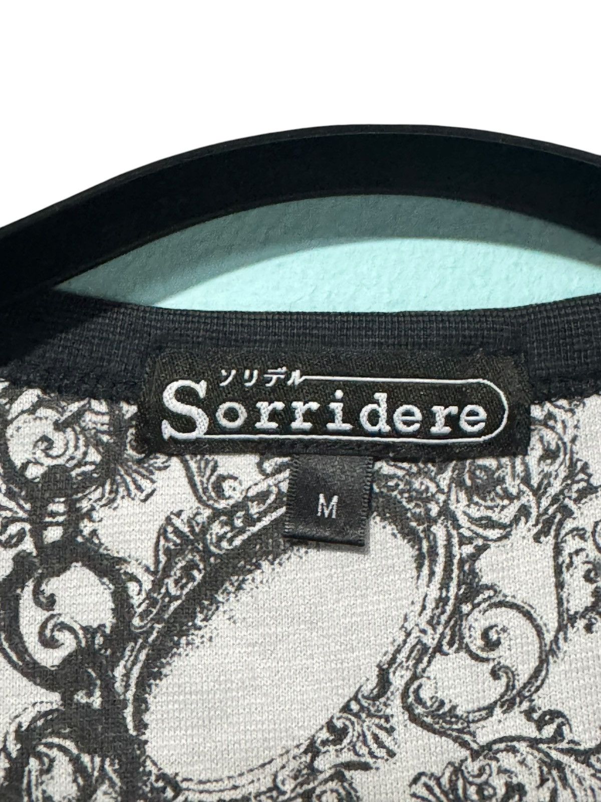 If Six Was Nine PUNK DESIGN SORRIDERE SKULL NO REGRETS VERY RARE BUTTON TEE Size US M / EU 48-50 / 2 - 10 Thumbnail