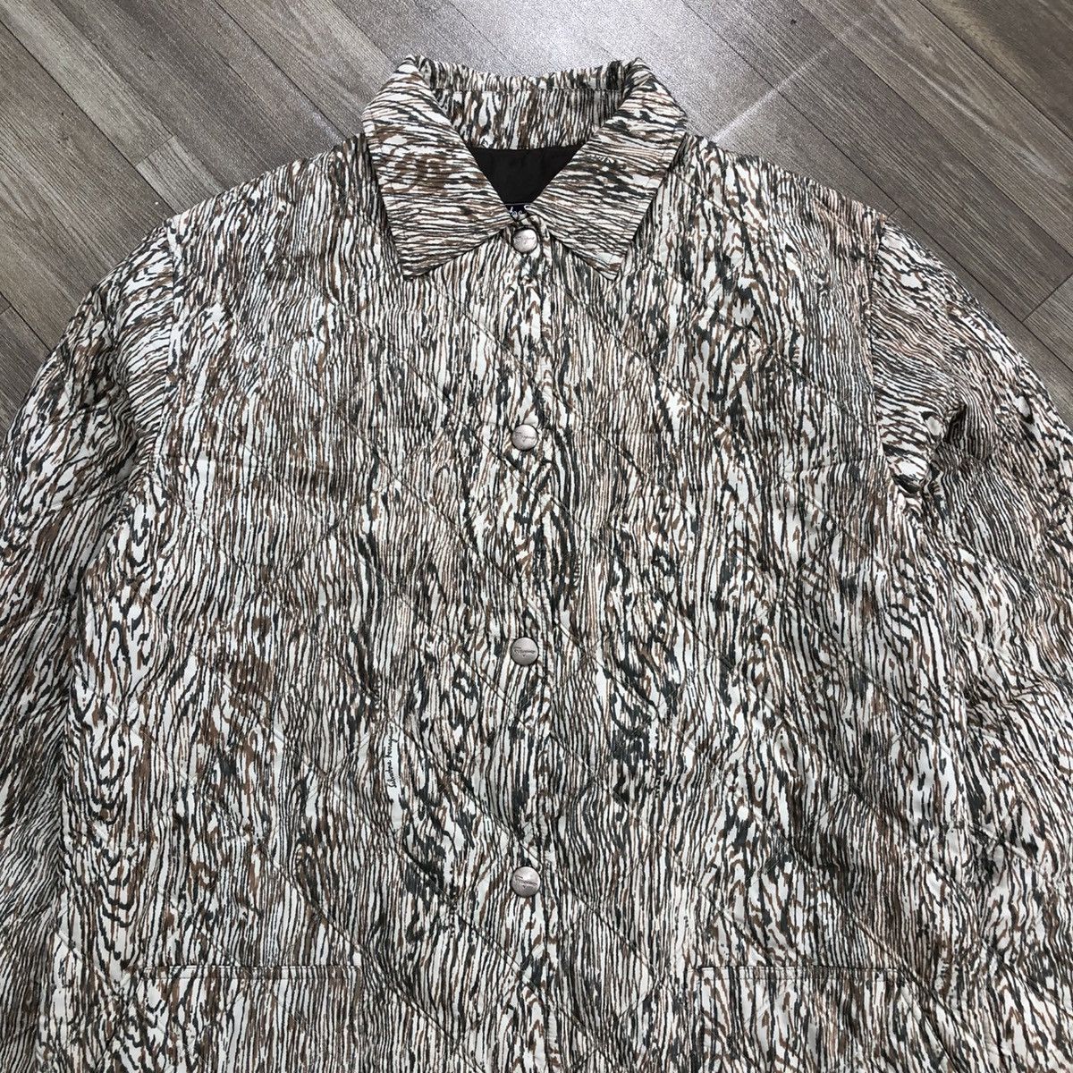 Salvatore Ferragamo × Vintage Vintage Salvatore Ferragamo Quilted Coat Jacket Size US M / EU 48-50 / 2 - 2 Thumbnail