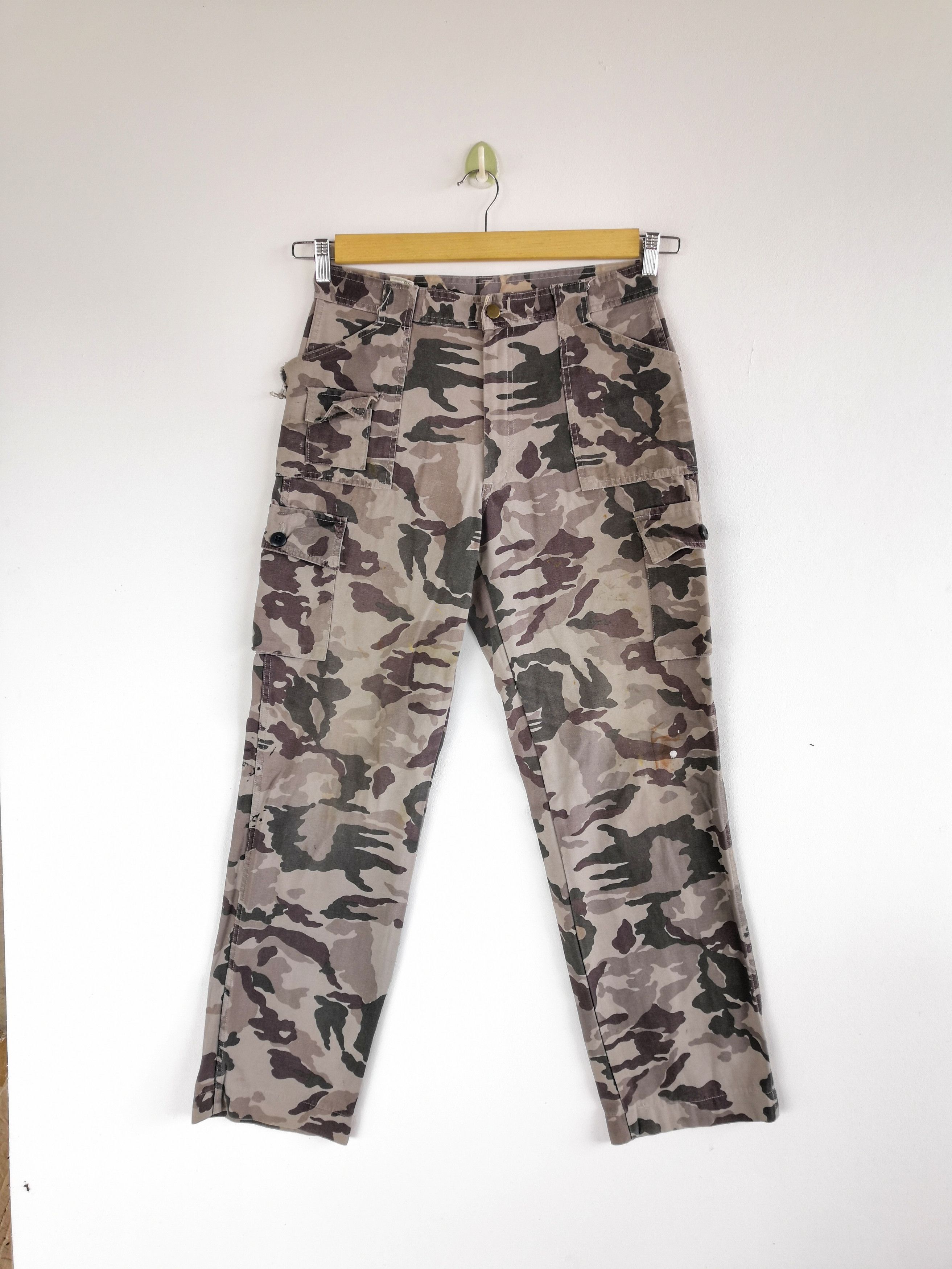 Japanese Brand Japanese Camouflage Cargo Pants Military Utility Pants Size US 30 / EU 46 - 1 Thumbnail