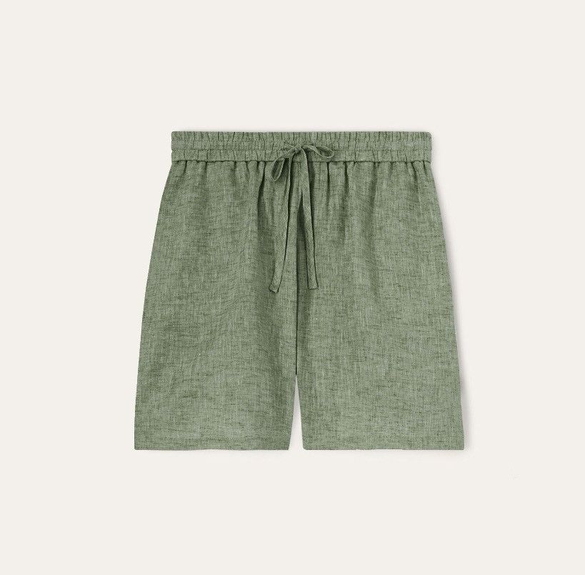 Loro Piana o1srvl11e0725 FAN1149 Linen Bermuda Short in Green Size 26" / US 2 / IT 38 - 1 Preview