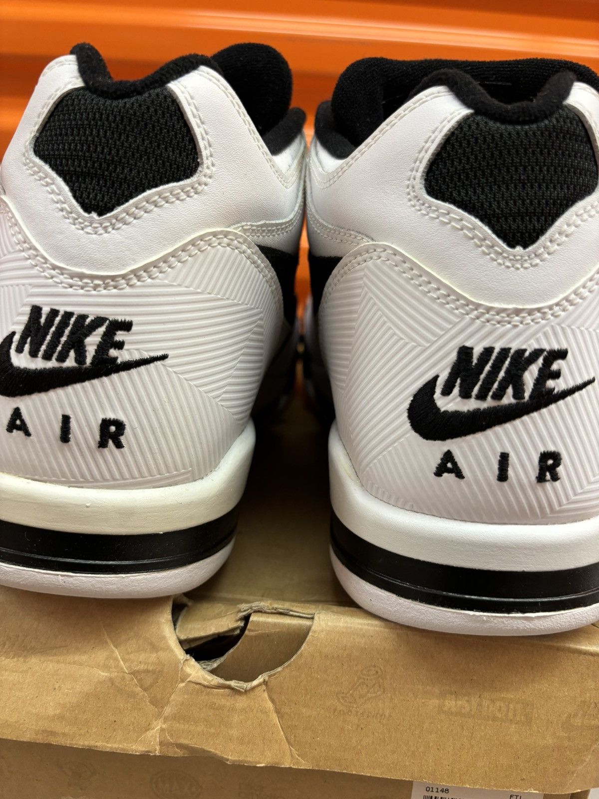Nike × Vintage ***FINAL DROP***RARE 2008 NIKE AIR FLIGHT 89 QS TITULARES 13 Size US 13 / EU 46 - 9 Thumbnail