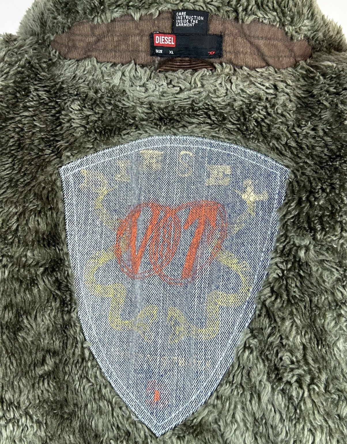 Diesel Vintage DIESEL Corduroy Sherpa Trucker Jacket XL Y2K Size US XL / EU 56 / 4 - 11 Thumbnail