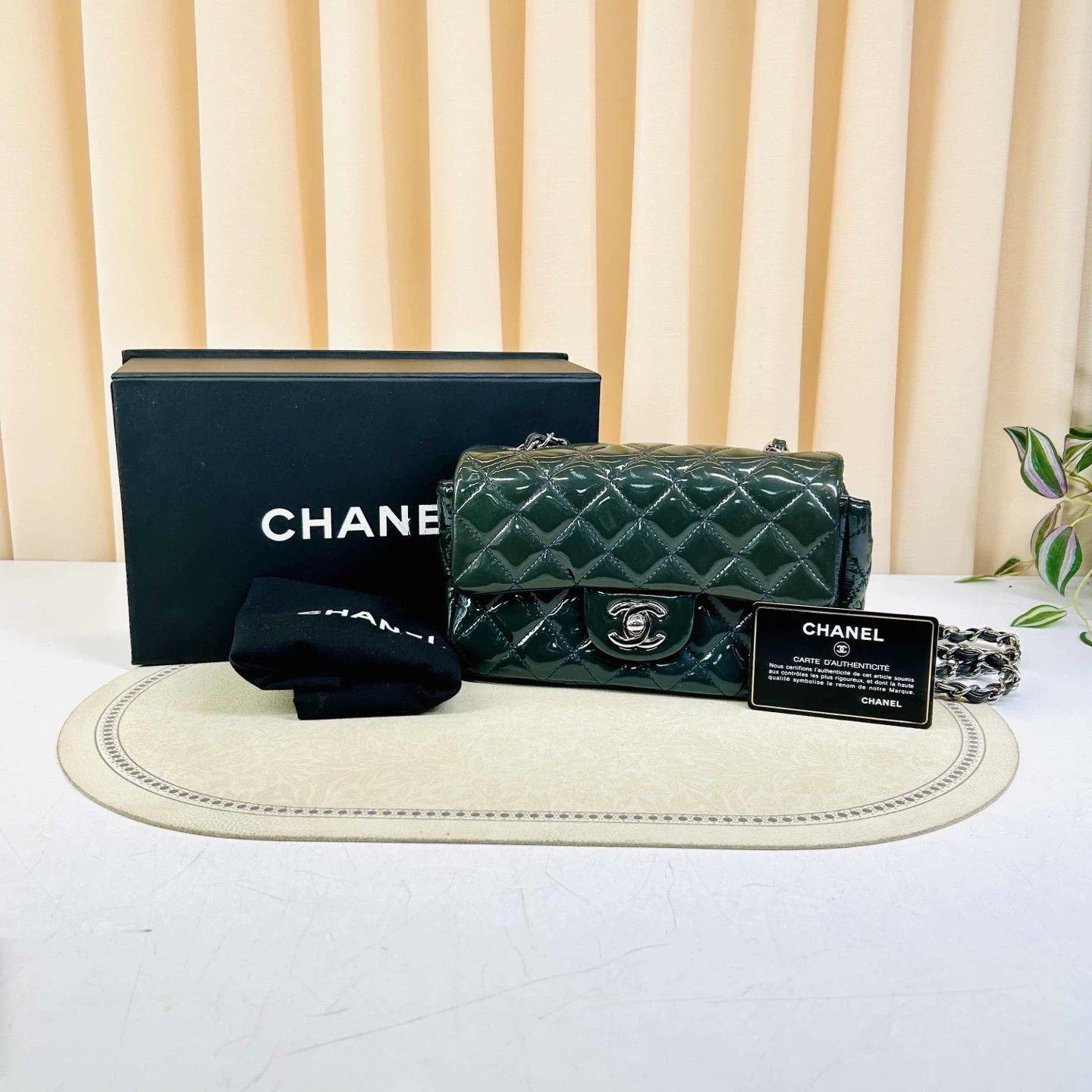 Chanel Pre-loved Bag Very good condition Size ONE SIZE - 1 Thumbnail