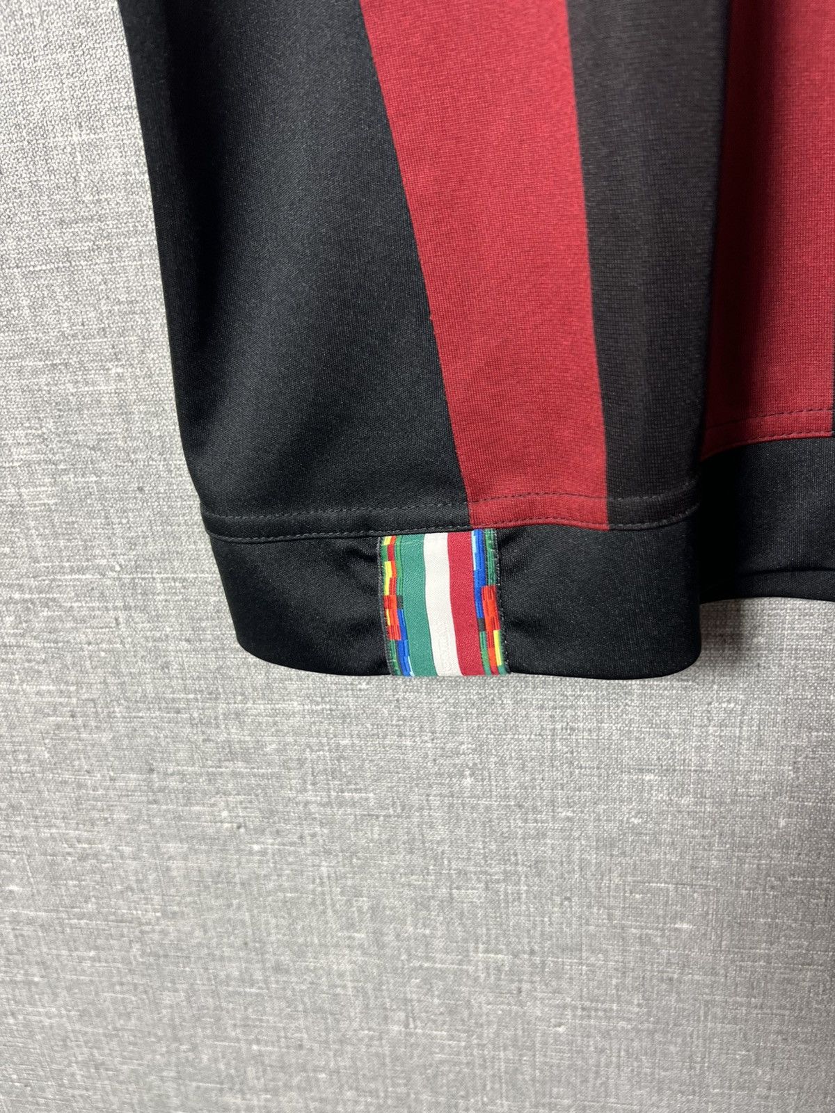 Adidas 2015 / 2016 AC Milan Italy Adidas Vintage Home Soccer Jersey Size US M / EU 48-50 / 2 - 8 Thumbnail