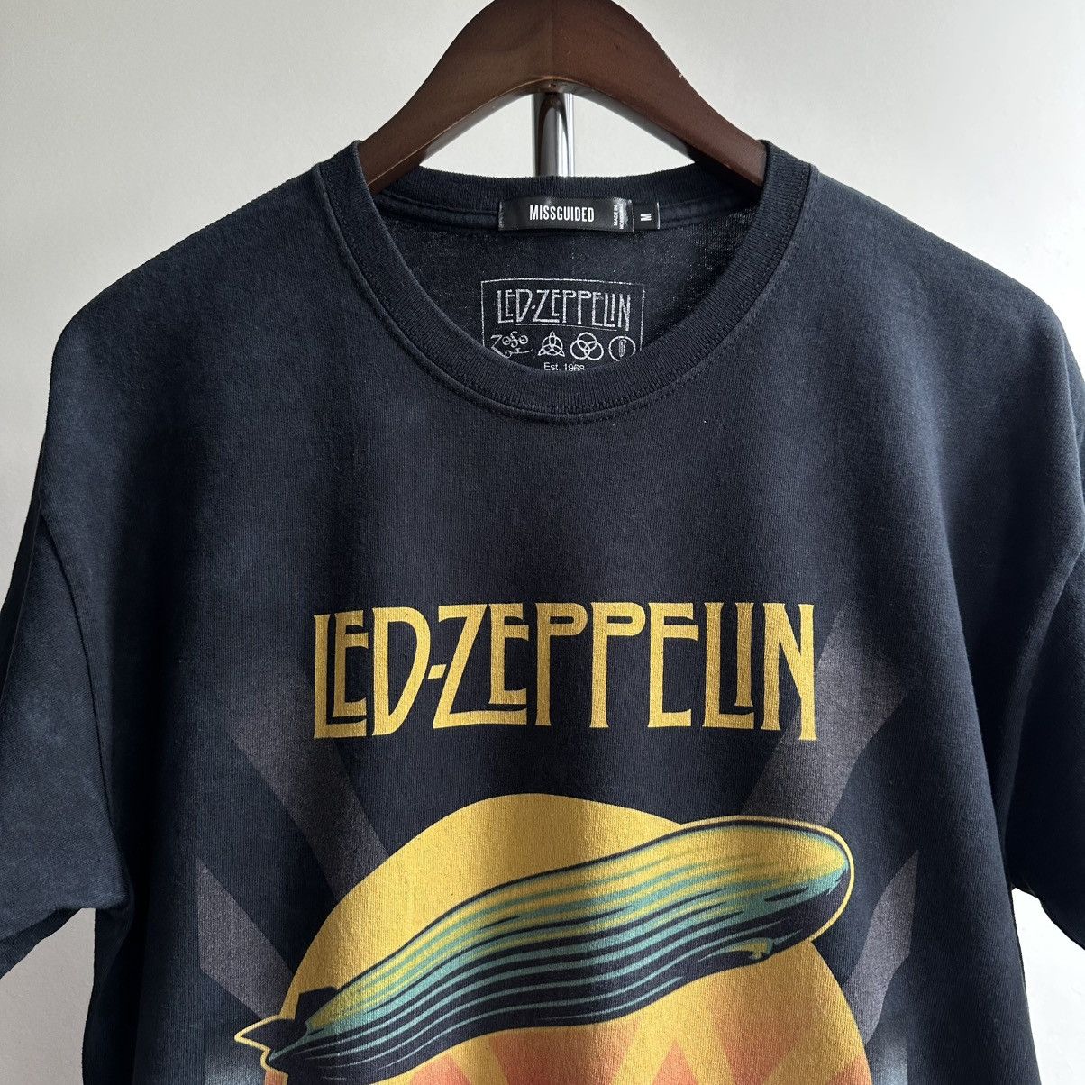 Band Tees × Led Zeppelin × Vintage VINTAGE Y2K LED ZEPPELIN CELEBRATION DAY TEE Size US M / EU 48-50 / 2 - 2 Thumbnail