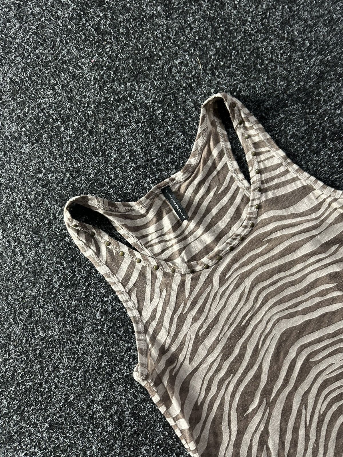 Designer × Issey Miyake × Vintage VTG 90s NAF NAF tank JPG style Womens Avant-garde Y2k rare Size S / US 4 / IT 40 - 3 Thumbnail