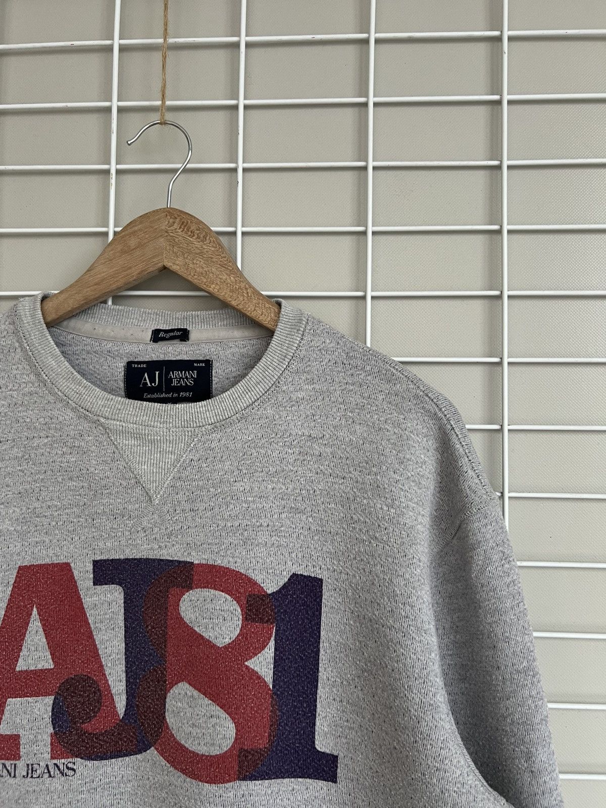 Armani Armani Jeans AJ81 Big Logo Sweatshirt Mens Size L/XL Vintage Size US XL / EU 56 / 4 - 6 Thumbnail