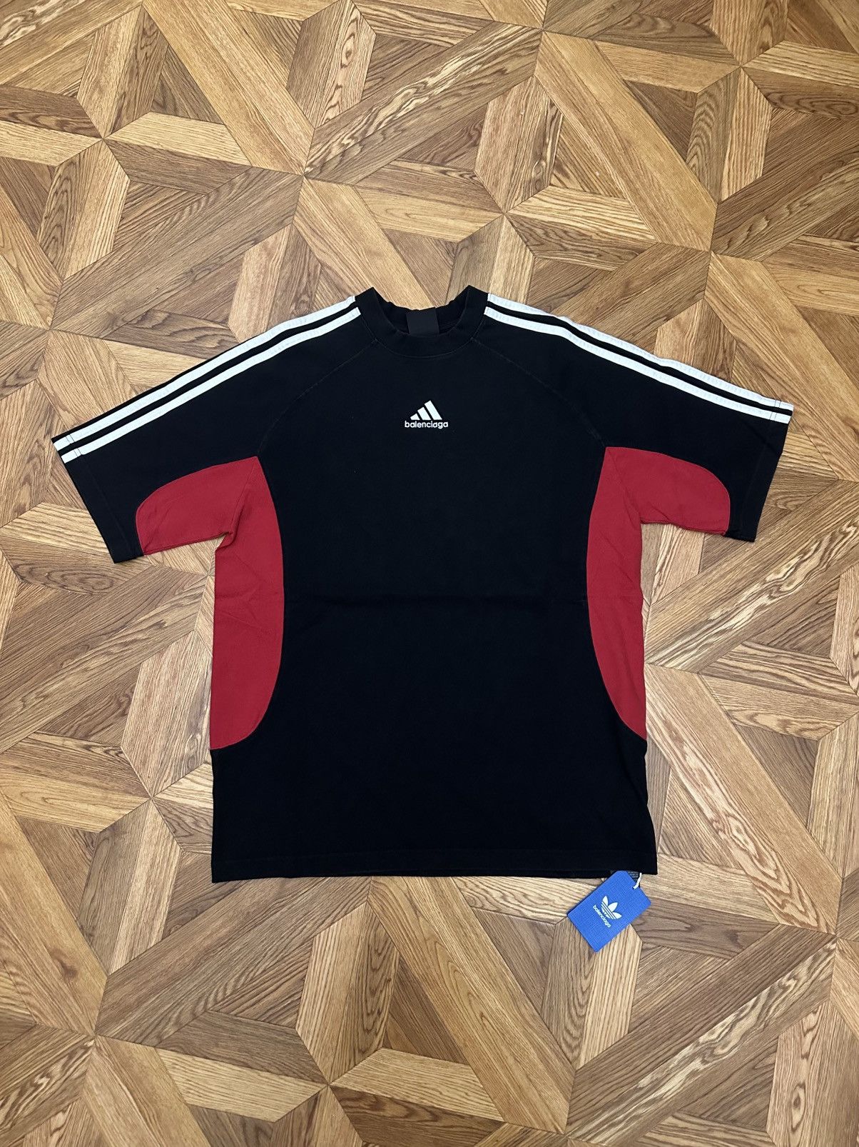 Balenciaga Balenciaga Faded Black Dry Fleece Uniform Merch T
