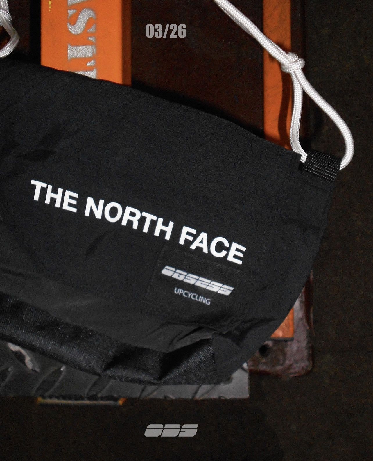 The North Face UPCYCLED TNF BLACK MESSENGER BAG BY OBSESS UPCYCLING ATELIER Size ONE SIZE - 2 Thumbnail
