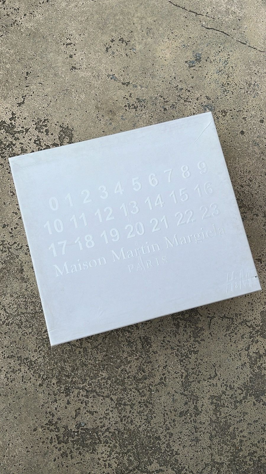 H&M × Maison Margiela Maison Margiela × H&M High-Top White Gum 2012 Size US 7.5 / EU 40-41 - 9 Thumbnail