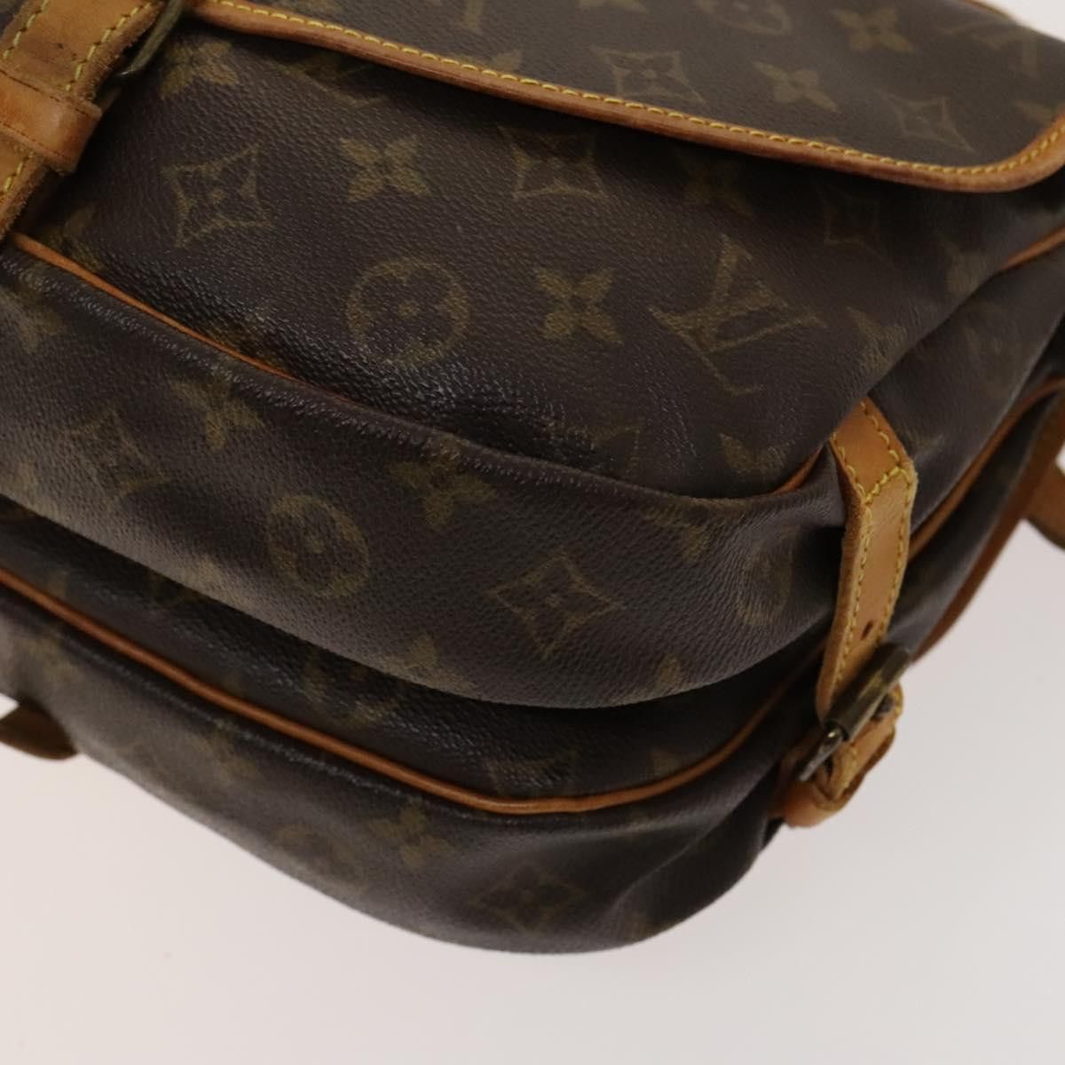 Louis Vuitton LOUIS VUITTON Monogram Saumur 30 Shoulder Bag M42256 Size ONE SIZE - 10 Thumbnail