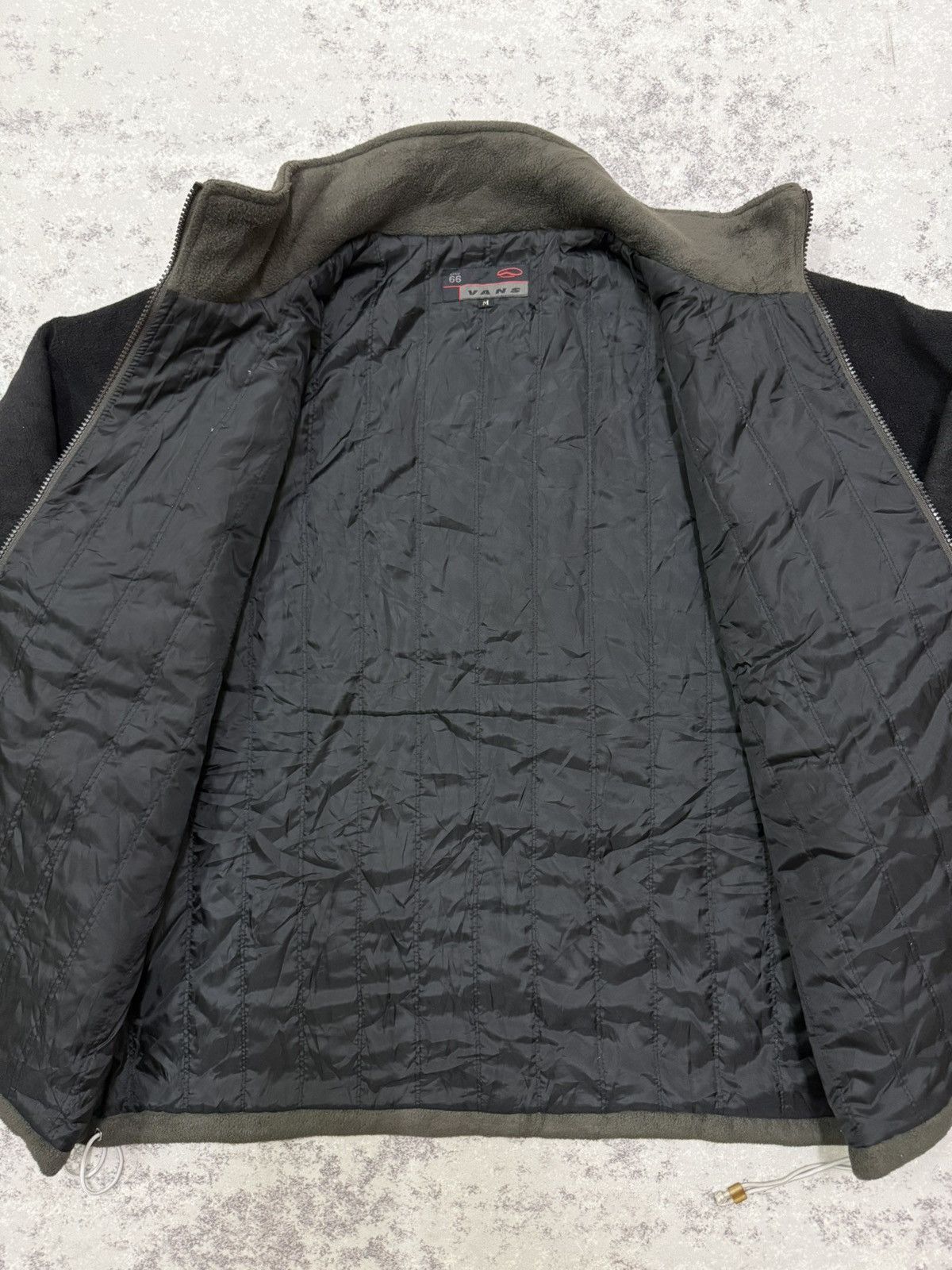 Vans Vintage Vans Small Logo Fleece Quilted Lined Zip up Sweater Size US L / EU 52-54 / 3 - 7 Thumbnail