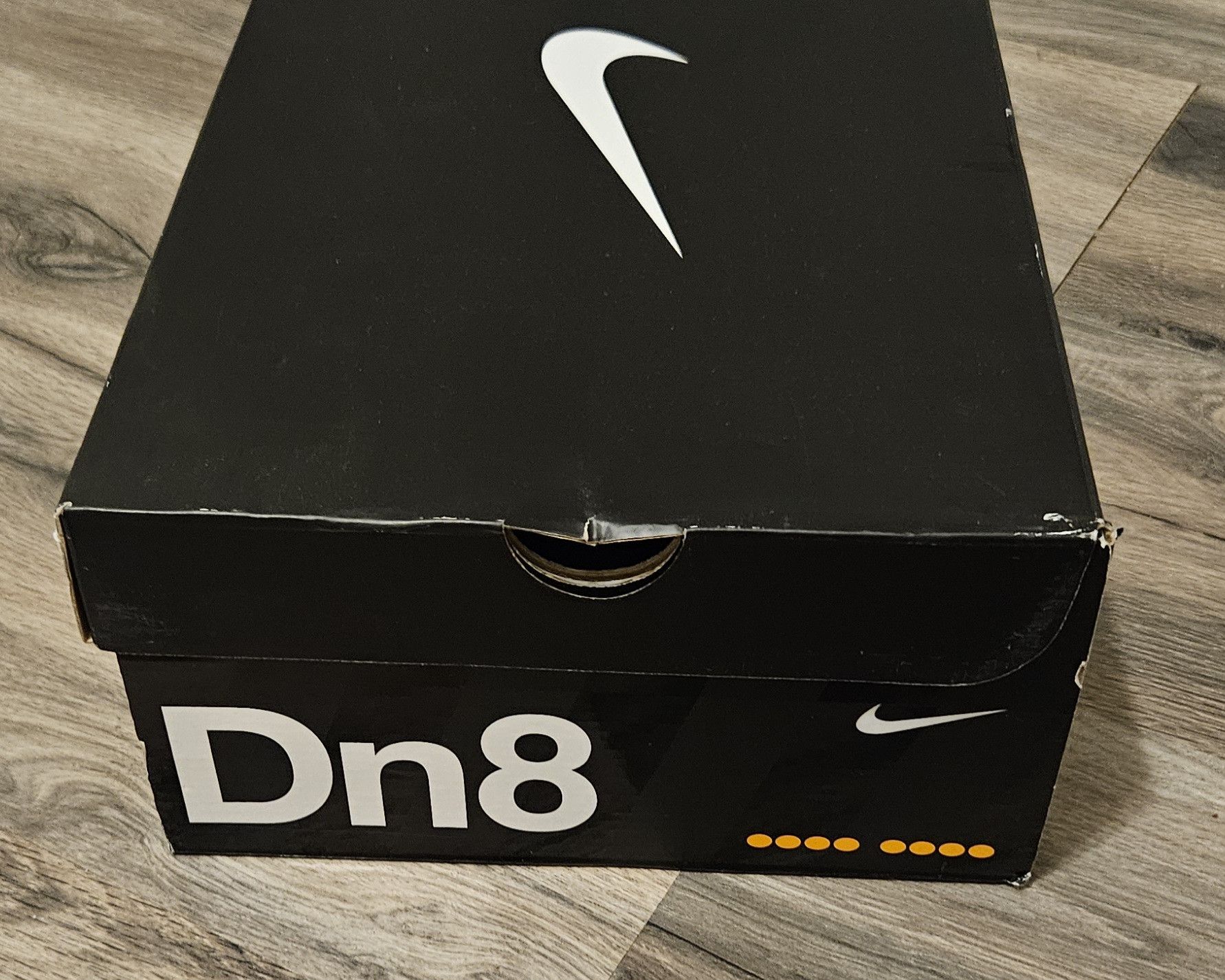 Nike Nike Men's Air Max Dn8 Sneakers Black/Green Strike Size 10.5 Size US 10.5 / EU 43-44 - 10 Thumbnail