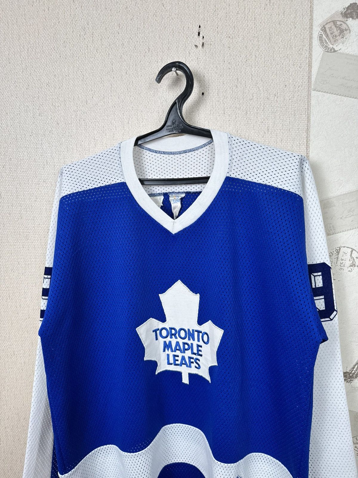 Cooper Cooper Toronto Maple Leafs Jersey Hockey #93 Gilmour Home XL Size US XL / EU 56 / 4 - 9 Thumbnail