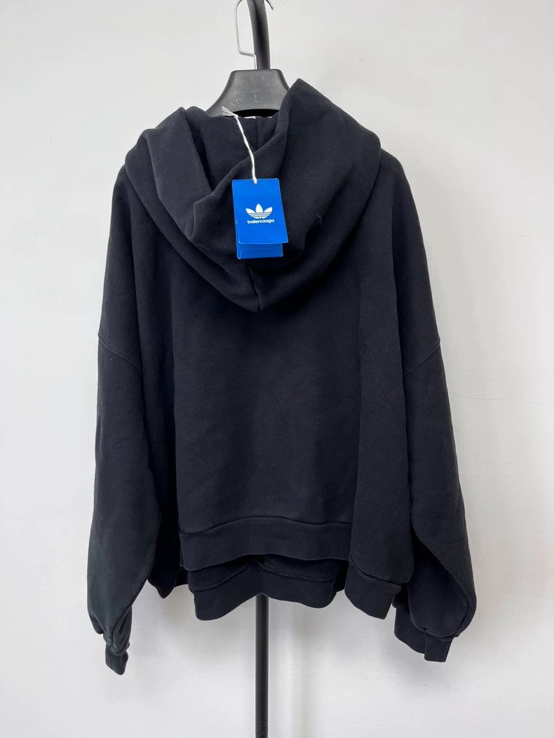 Balenciaga Balenciaga size 1 Adidas originals SS23 Logo monogrammed ho Size US M / EU 48-50 / 2 - 2 Thumbnail