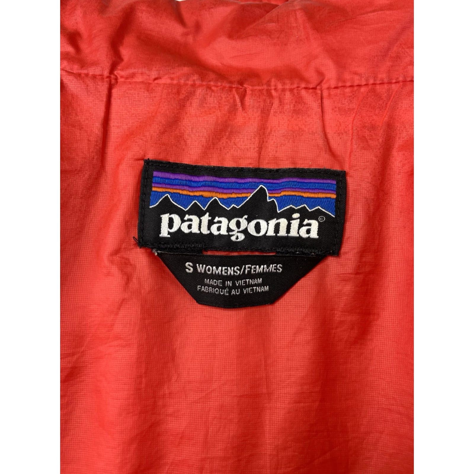 Patagonia Patagonia Nano Puff Jacket Puffer Women's Small Full Zip Quilted Red/Pink Size S / US 4 / IT 40 - 2 Thumbnail