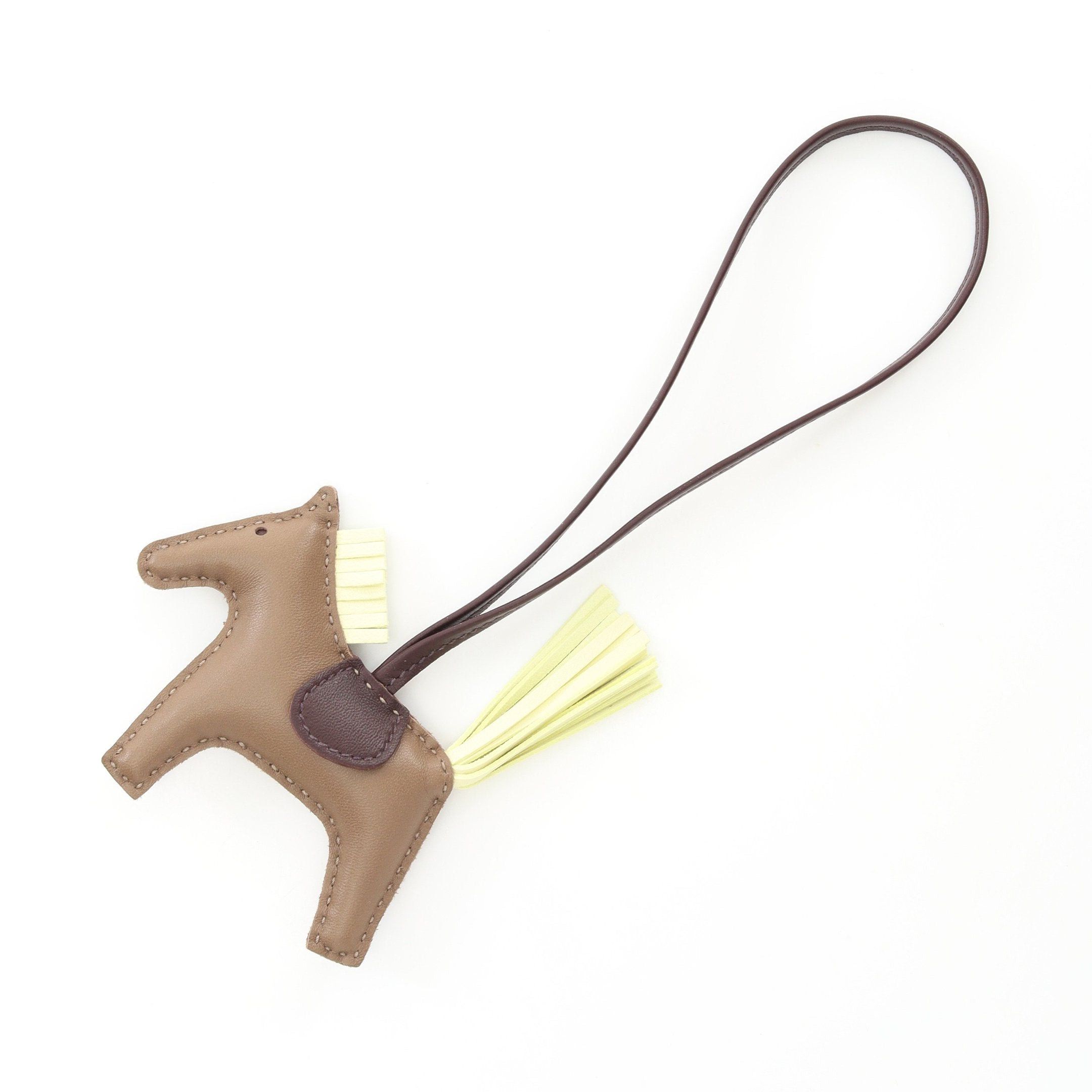 Hermes Hermes Rodeo Pm Etoupe Jaune Milton Rouge Serie Bag Charm Aagneau Gray Brown Light Yellow Dark Double Engraved Size ONE SIZE - 1 Thumbnail