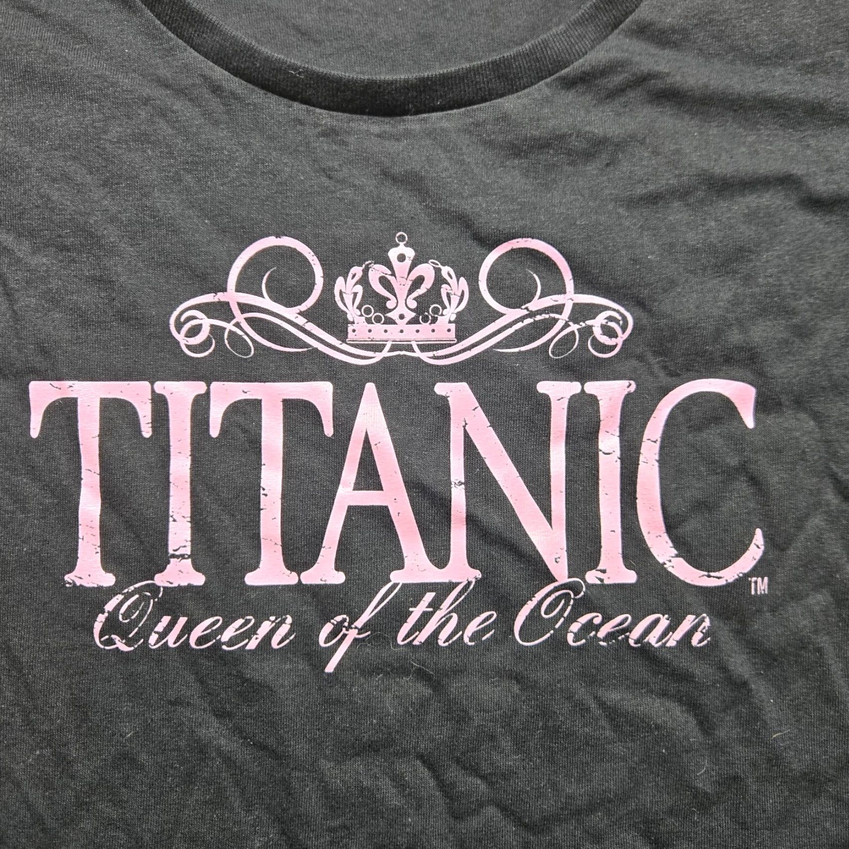 Gildan Titanic Queen of the Ocean Ship Short Sleeve Tee T-Shirt Adult 2XL Gray Unisex Mens Womens Boys Girls Shirt 2XL Size US XXL / EU 58 / 5 - 2 Thumbnail