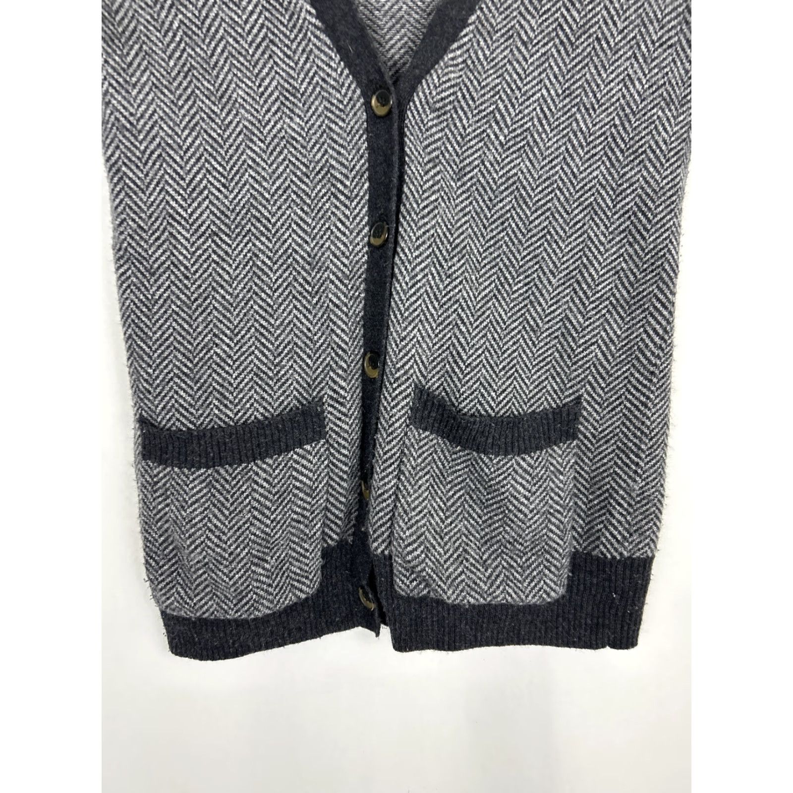 J.Crew J. Crew Cardigan Sweater Womens XS Black Gray Wool Blend Herringbone Knit Cap Sleeve V-Neck Buttons Pockets Regular Fit All Seasons Fall Winter Spring Size XS / US 0-2 / IT 36-38 - 5 Thumbnail