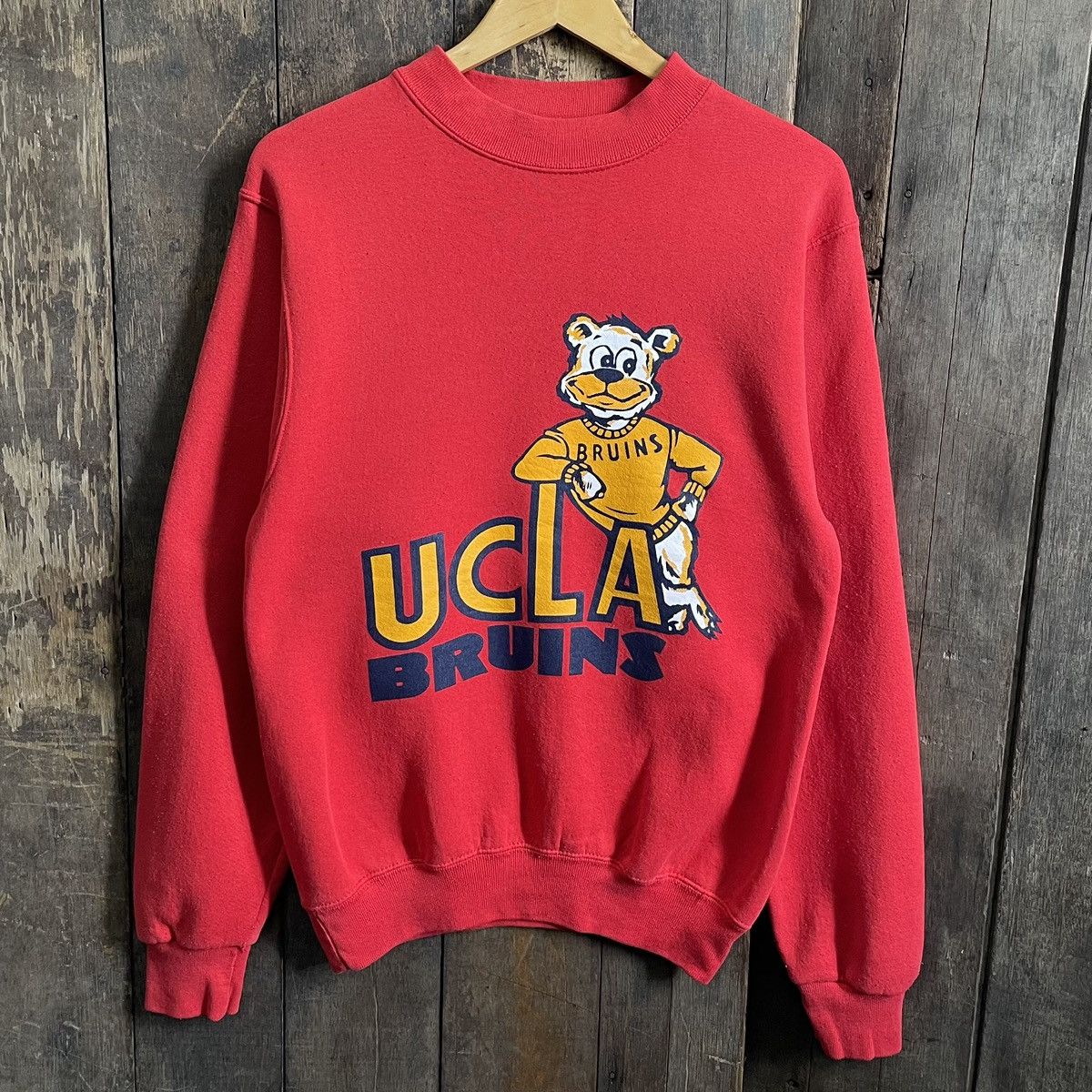 Vintage Ucla Bruins Sweatshirt