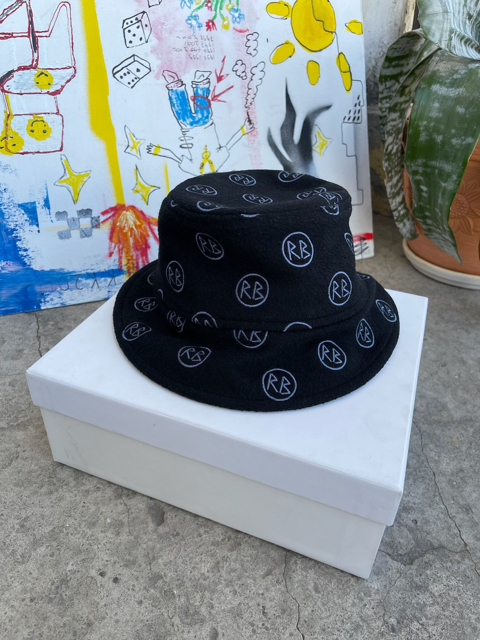 Ruslan Baginskiy Ruslan Baginskiy Hat bucket Size ONE SIZE - 2 Thumbnail
