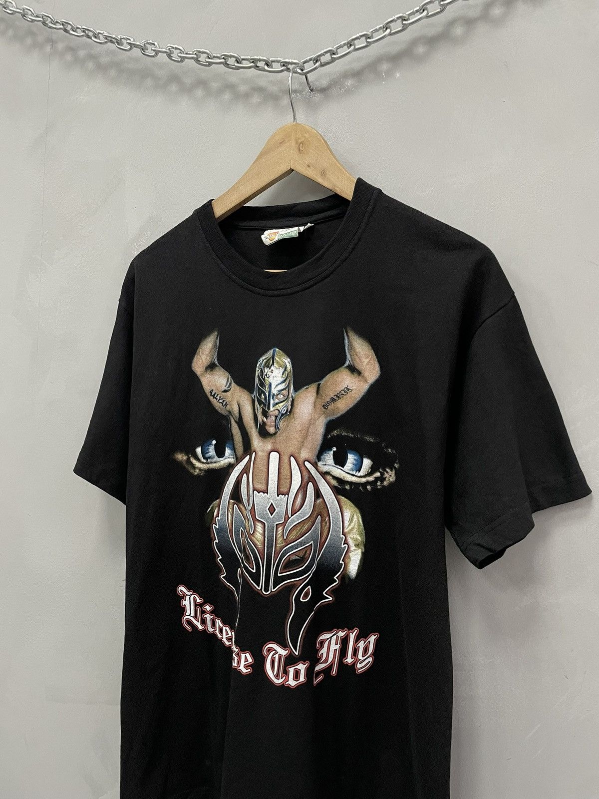WWE Vintage Rey Mysterio WWE License To Fly Y2K Graphic Tee 90s Size US L / EU 52-54 / 3 - 3 Thumbnail