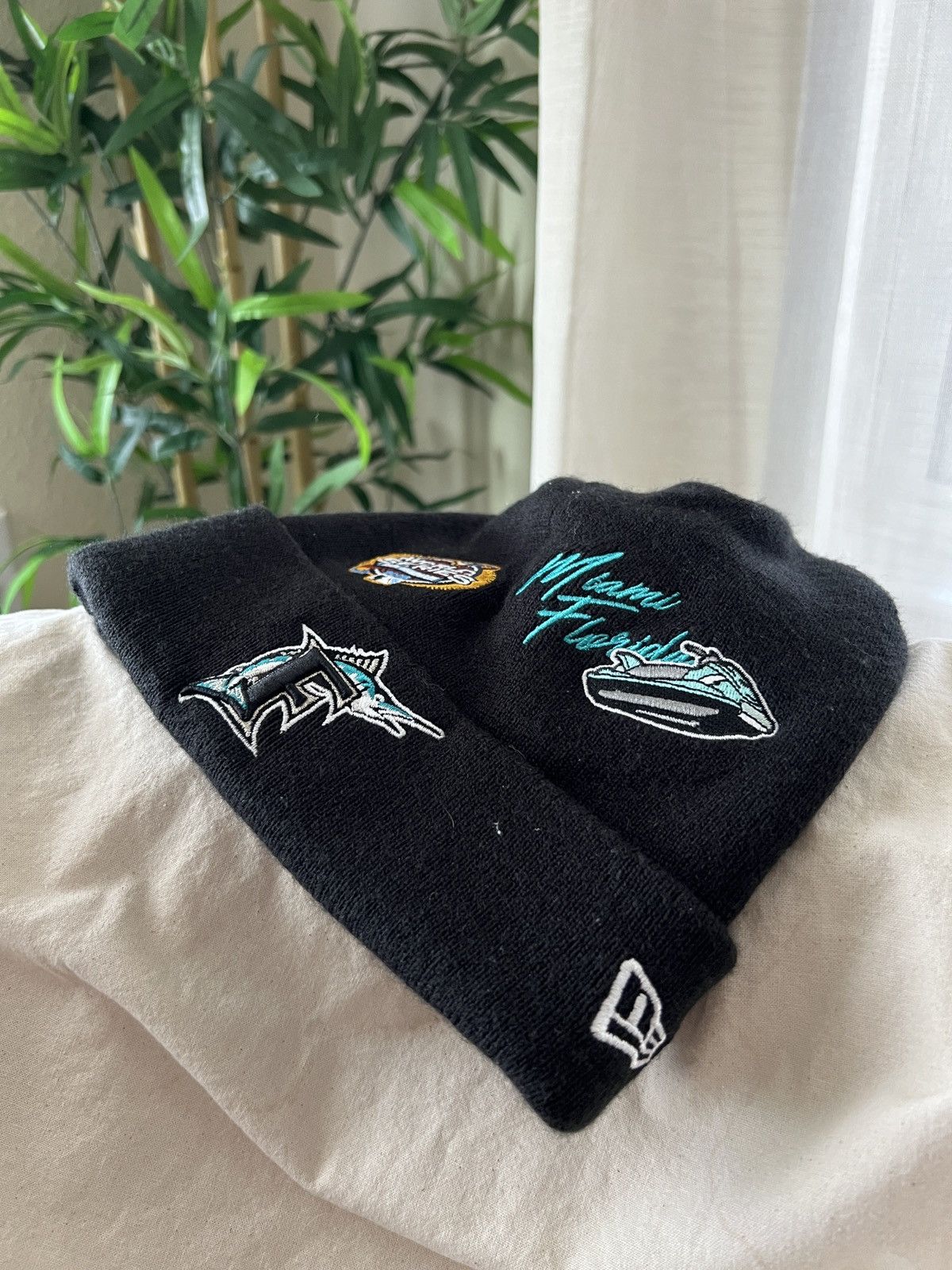 Cooperstown Collection × New Era Miami Florida New Era Beanie Size ONE SIZE - 1 Thumbnail