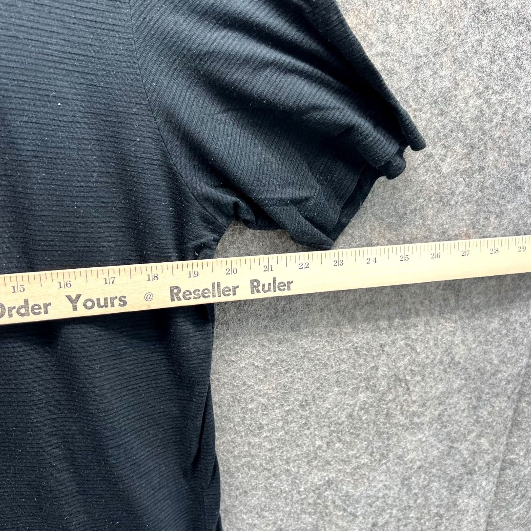 TravisMathew Travis Mathew Shirt Mens Large Black Casual Tee Pima Cotton Crewneck Polyester Size US L / EU 52-54 / 3 - 3 Thumbnail