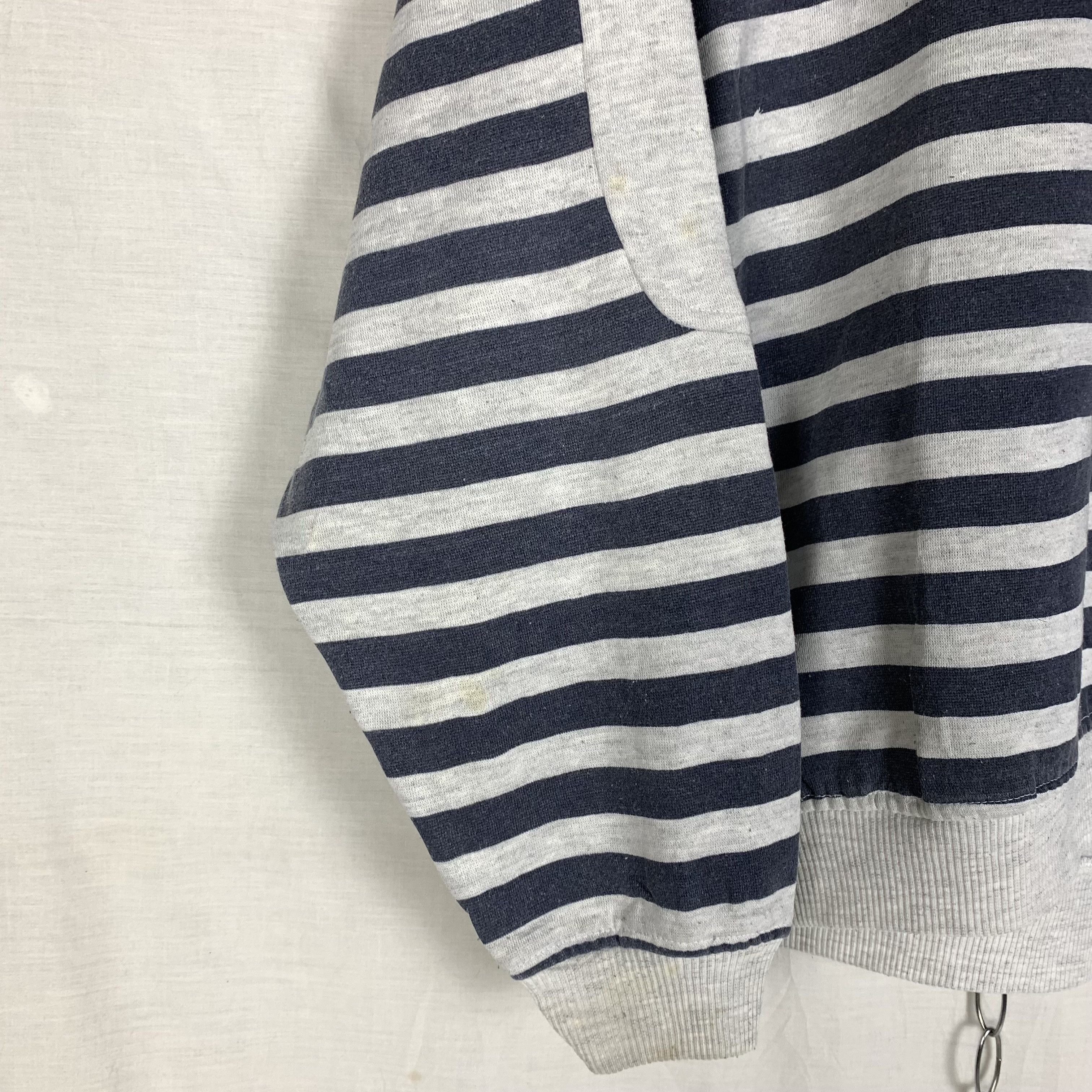 Vintage Vintage 90s Striped Prisoner Sweatshirt Crewneck Size US L / EU 52-54 / 3 - 6 Thumbnail
