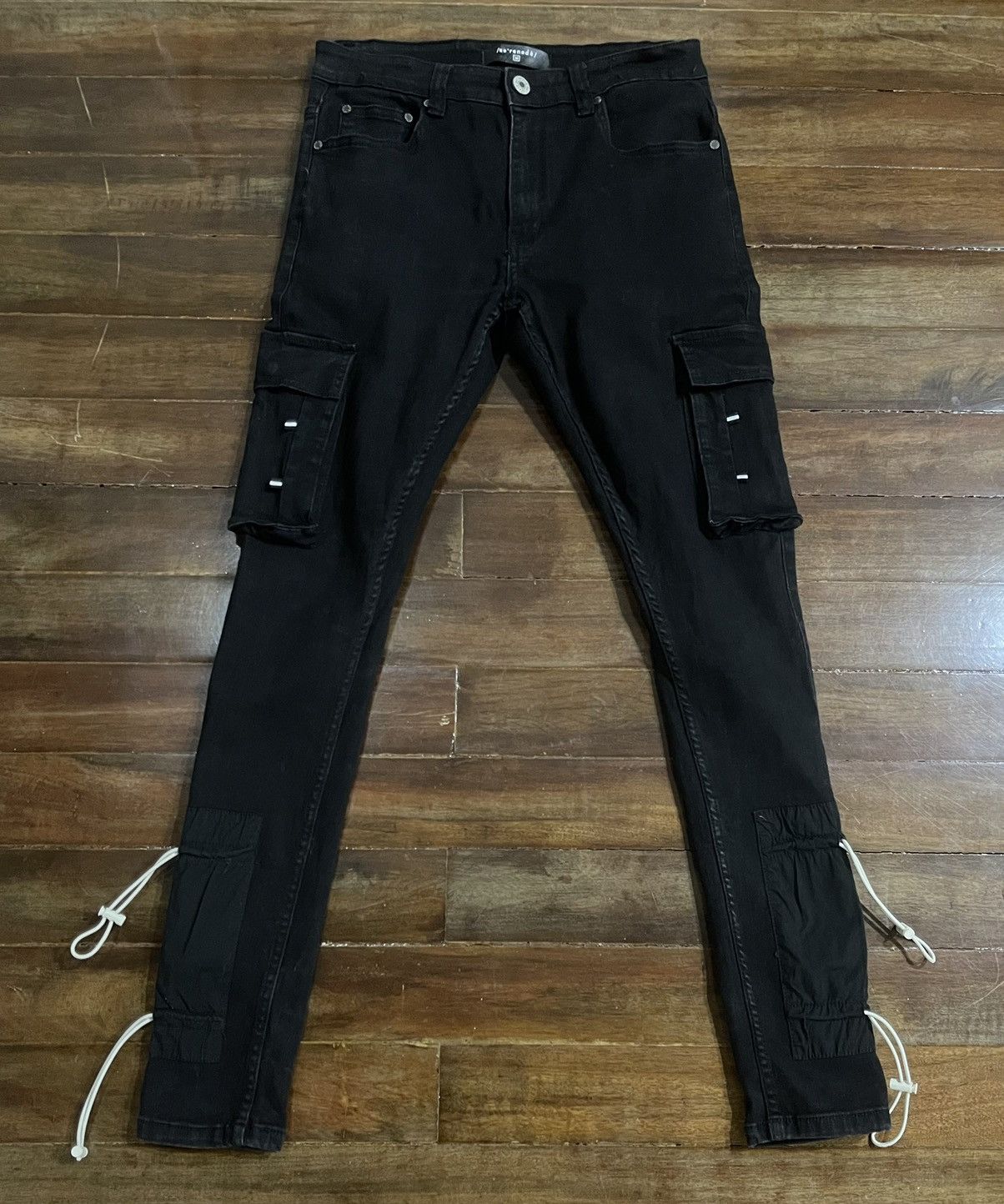 SERENEDE Serenede Parachute Black Jeans 99%IS Designed Size US 30 / EU 46 - 1 Thumbnail