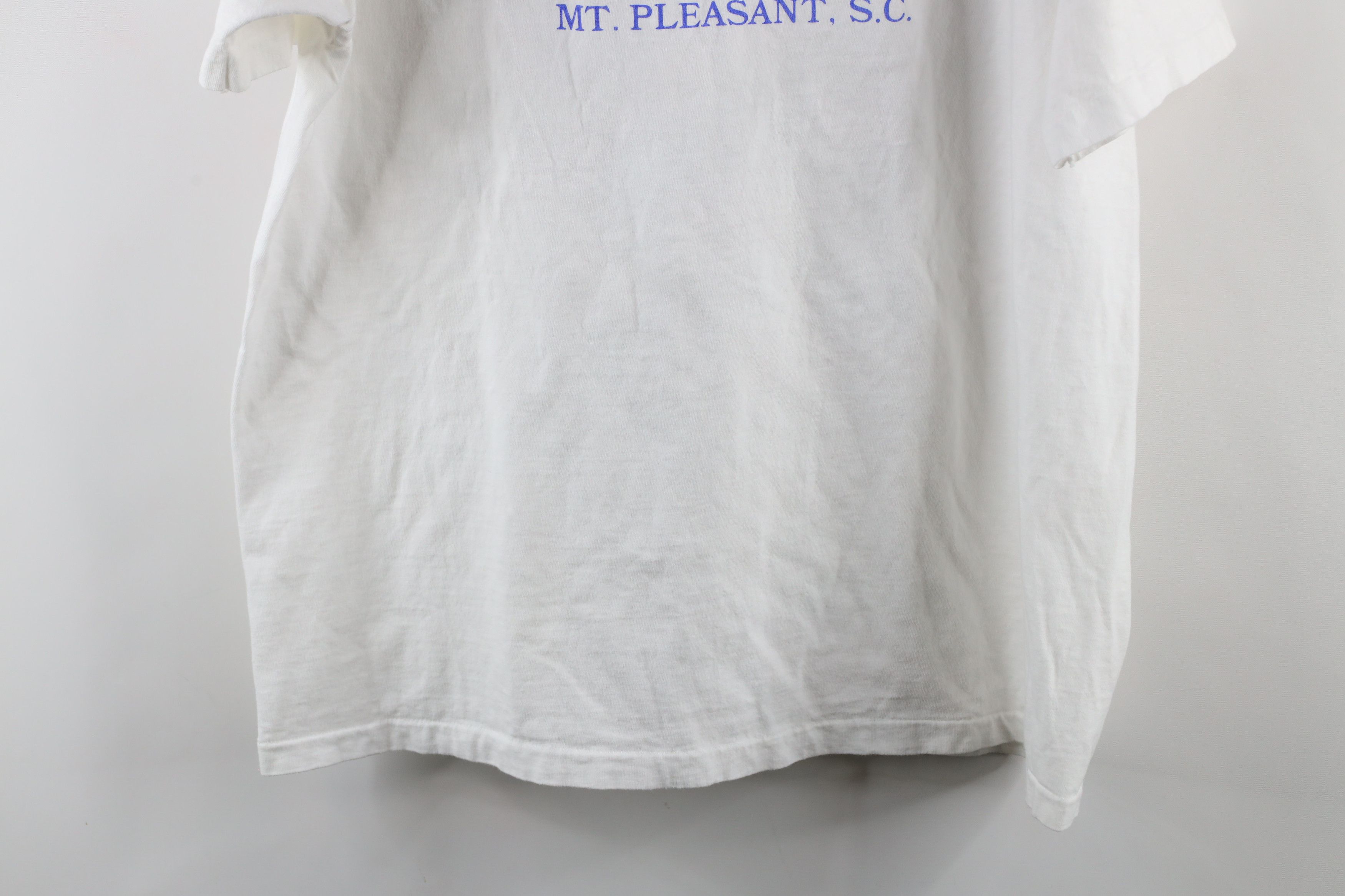 Vintage Vintage 90s Shem Creek Bar & Grill Pocket T-Shirt White USA Size US XL / EU 56 / 4 - 10 Thumbnail