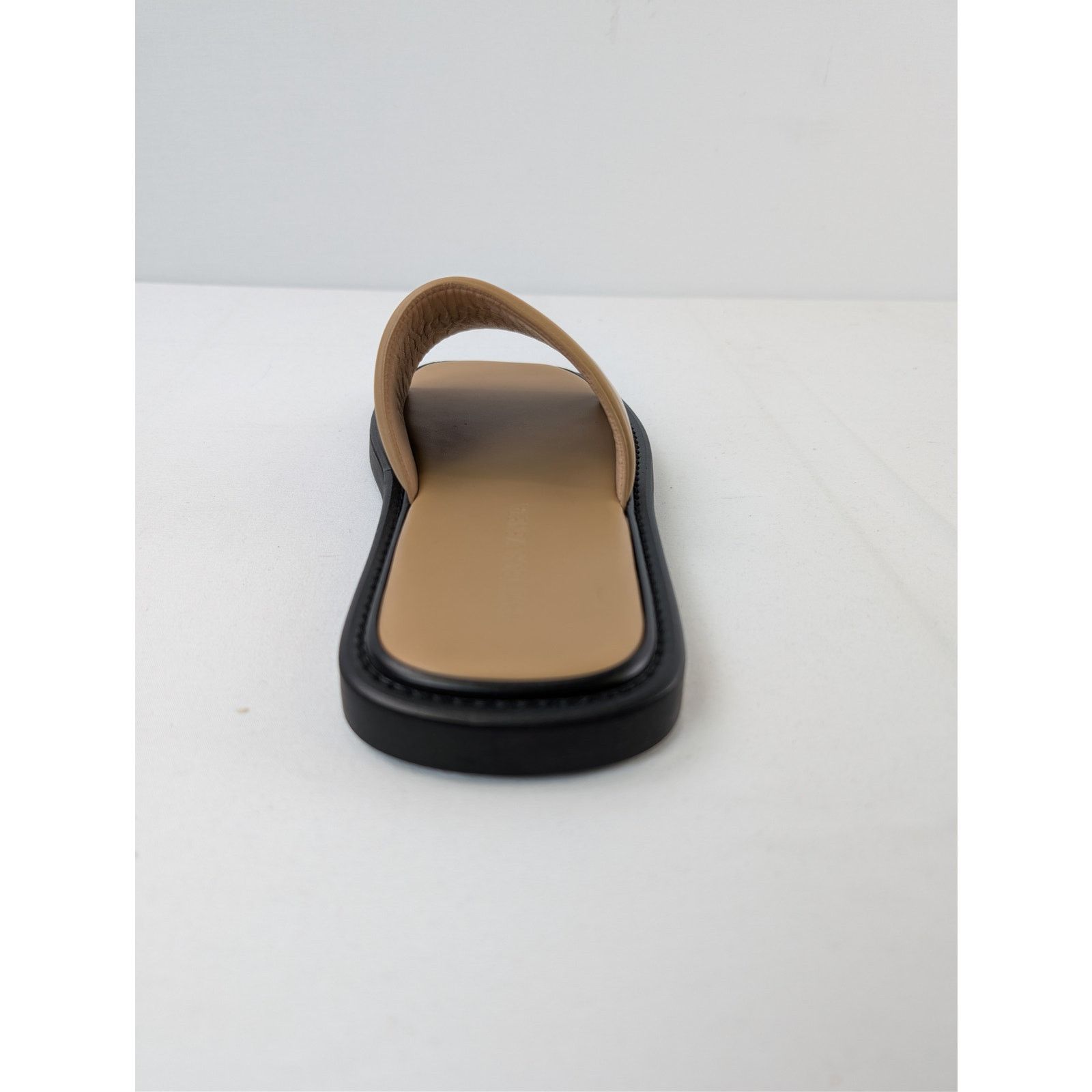 Bottega Veneta o1rshd1 Vienna Calf Leather Slides Slipper in Camel Size US 6 / EU 39 - 14 Thumbnail