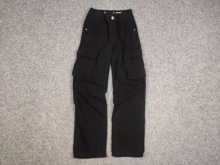 Japanese Brand Vintage Japanese Baggy Black Cotton Cargo Pants Y2K Style Size US 30 / EU 46 - 10 Thumbnail