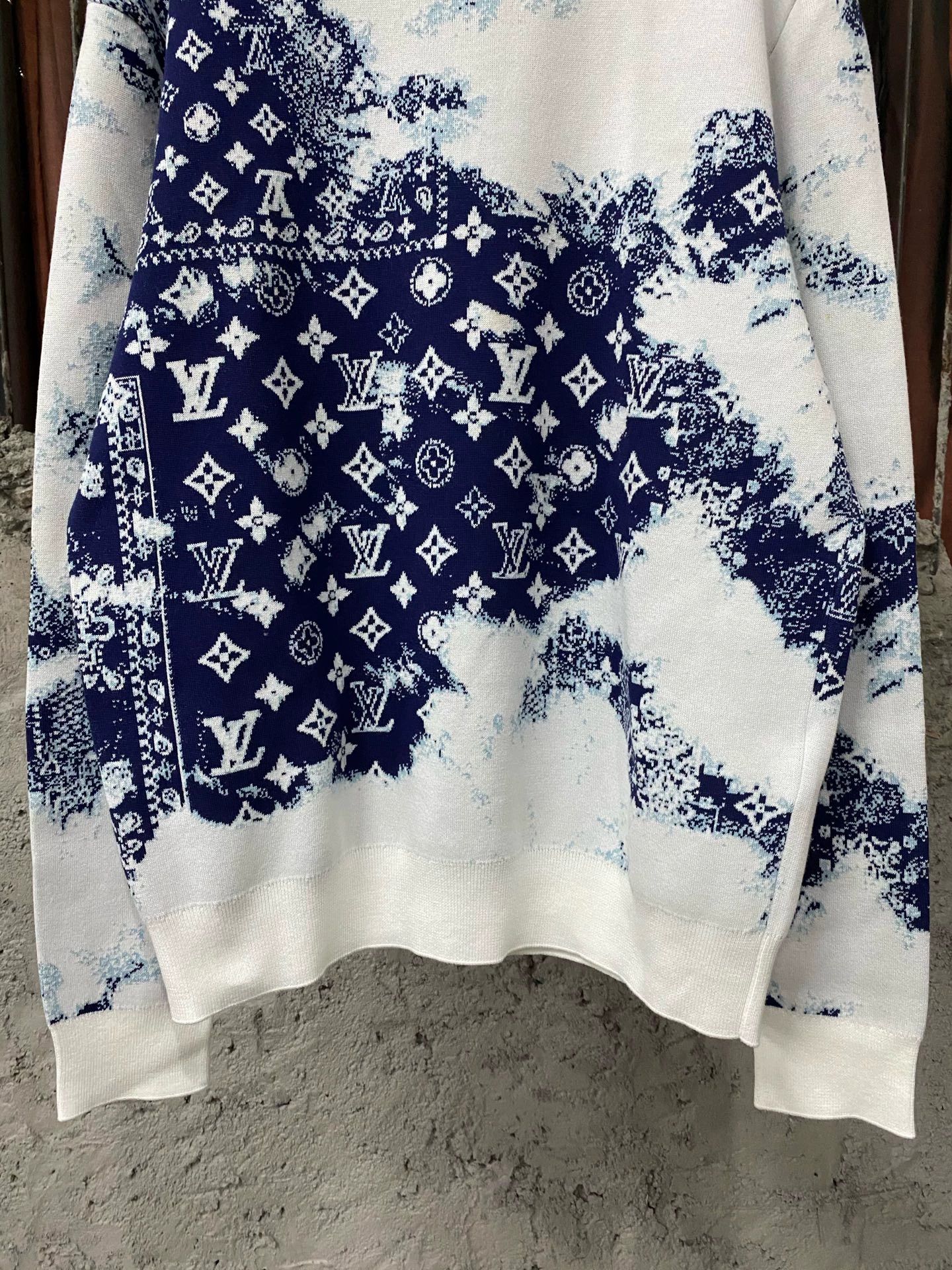 Louis Vuitton LV Ink Print Sweatshirt XS Size US XS / EU 42 / 0 - 4 Thumbnail