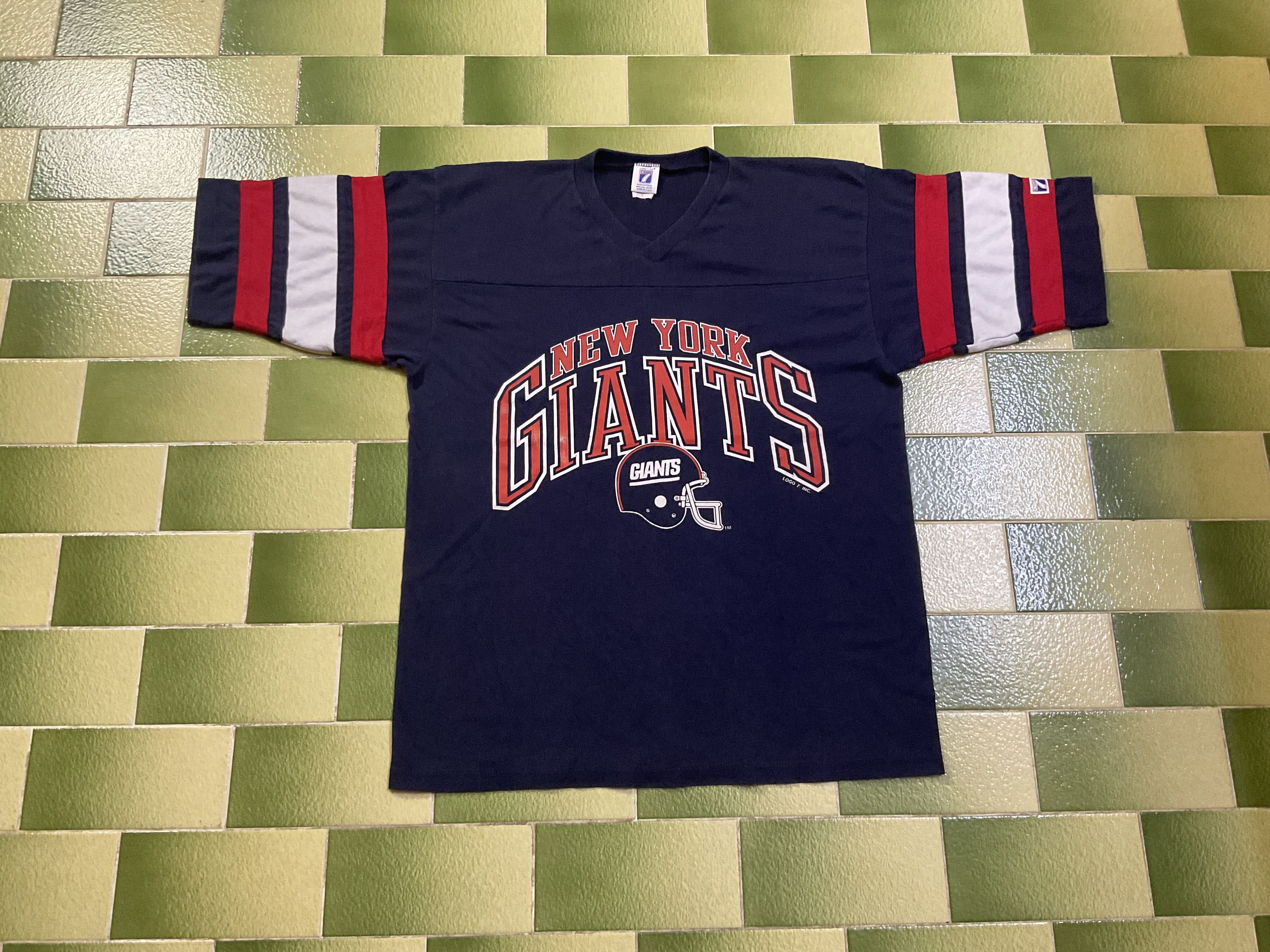 NFL Vintage 90s NFL New York Giants Quarter Sleeves T-Shirt Size US L / EU 52-54 / 3 - 1 Thumbnail