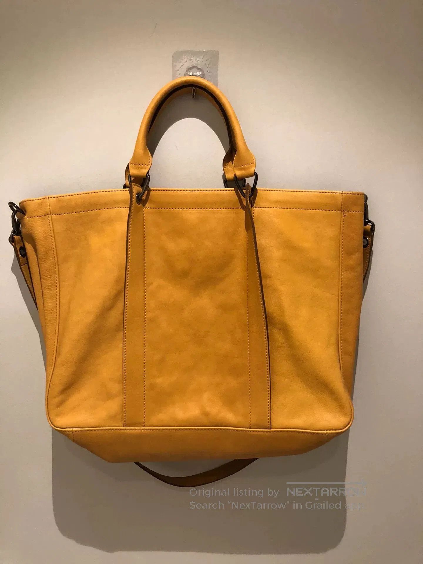 Longchamp Longchamp 3D Series Leather Tote Bag. Size ONE SIZE - 2 Thumbnail