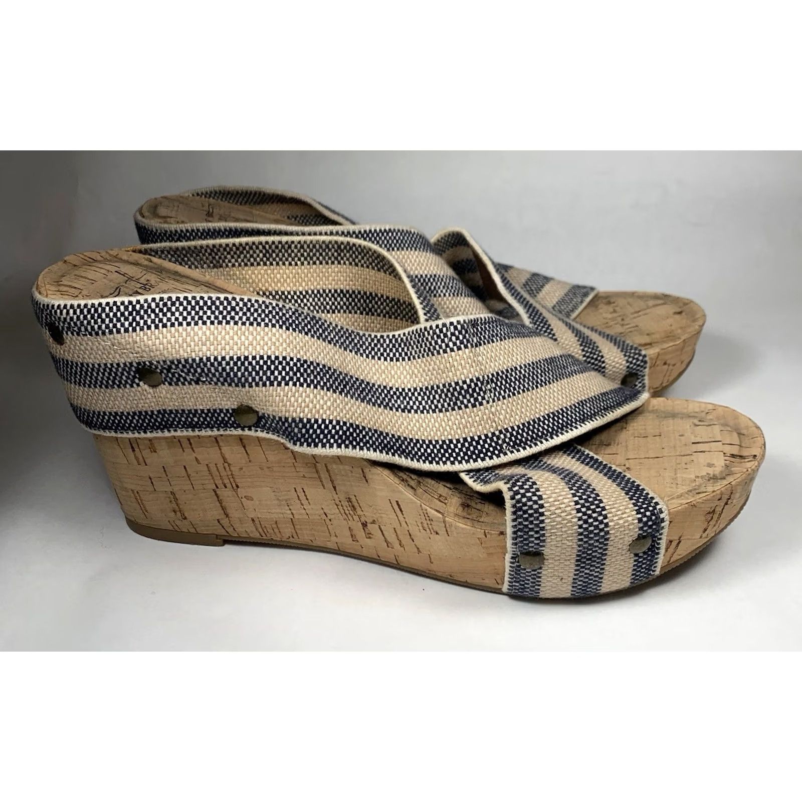 Lucky Brand Lucky Brand Beige Studded Cork Wedge Heel Slip-On Sandals Women’s Sz 7.5 Size US 8 / IT 38 - 2 Thumbnail